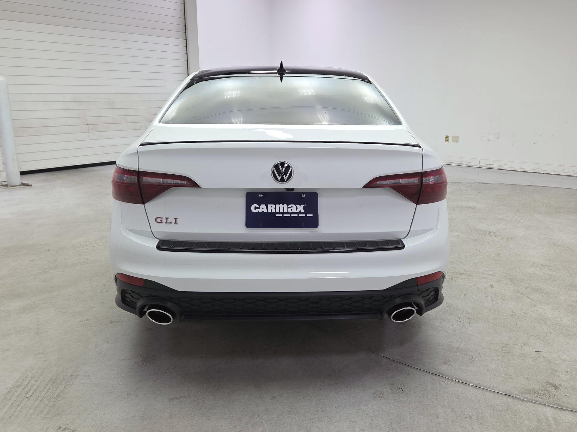 Thumbnail: 2024 Volkswagen Jetta - 6
