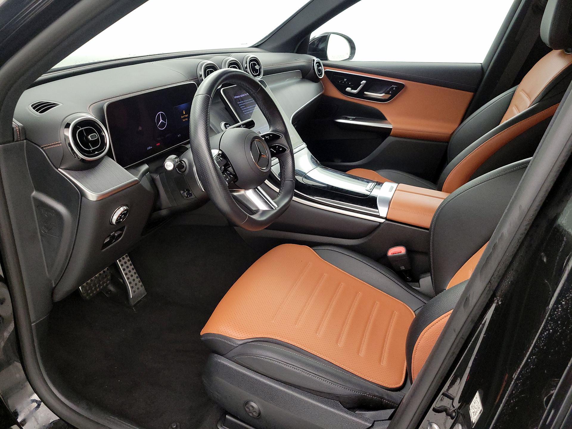 Thumbnail: 2024 Mercedes-Benz GLC - 11