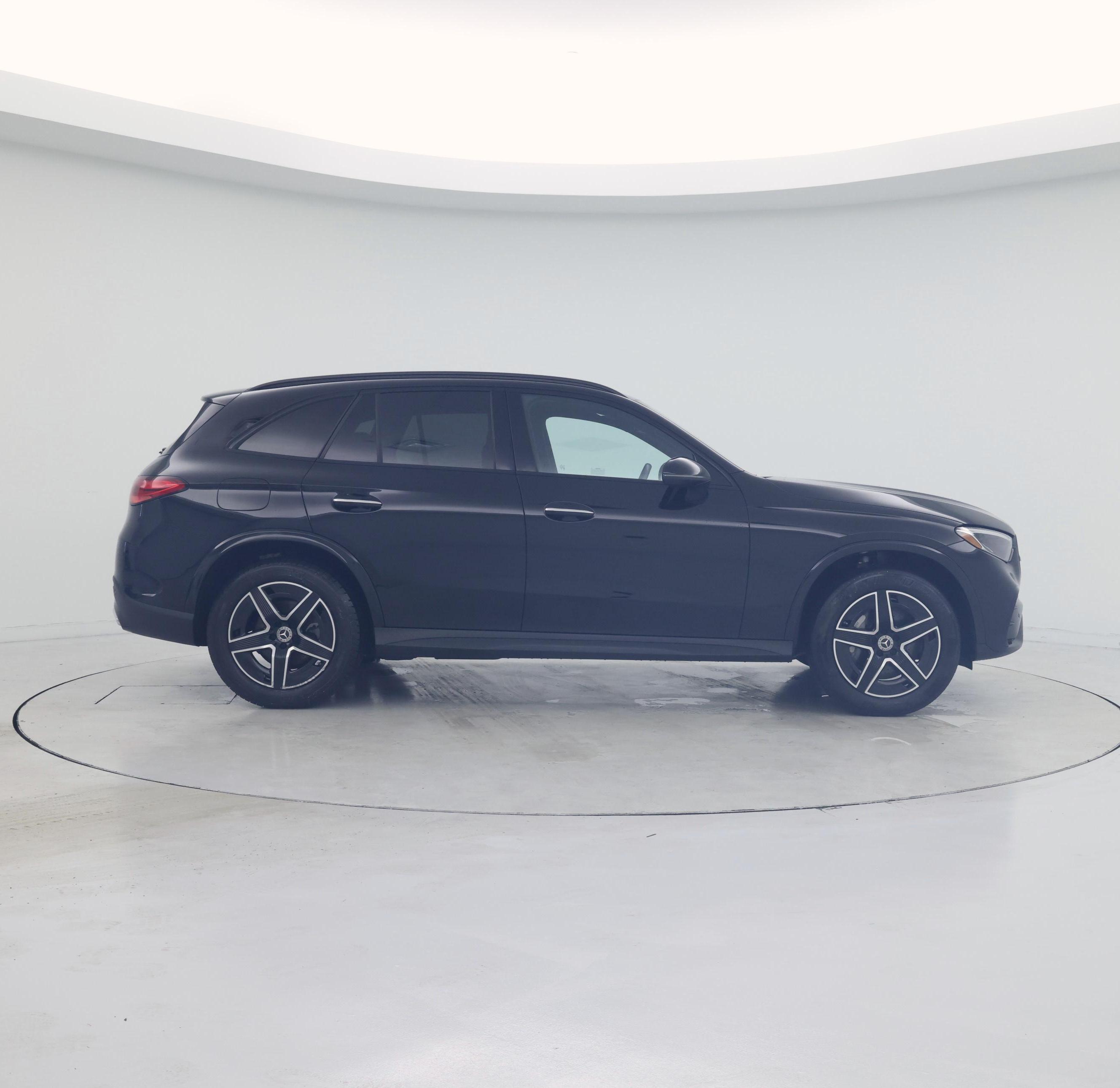 Thumbnail: 2024 Mercedes-Benz GLC - 7