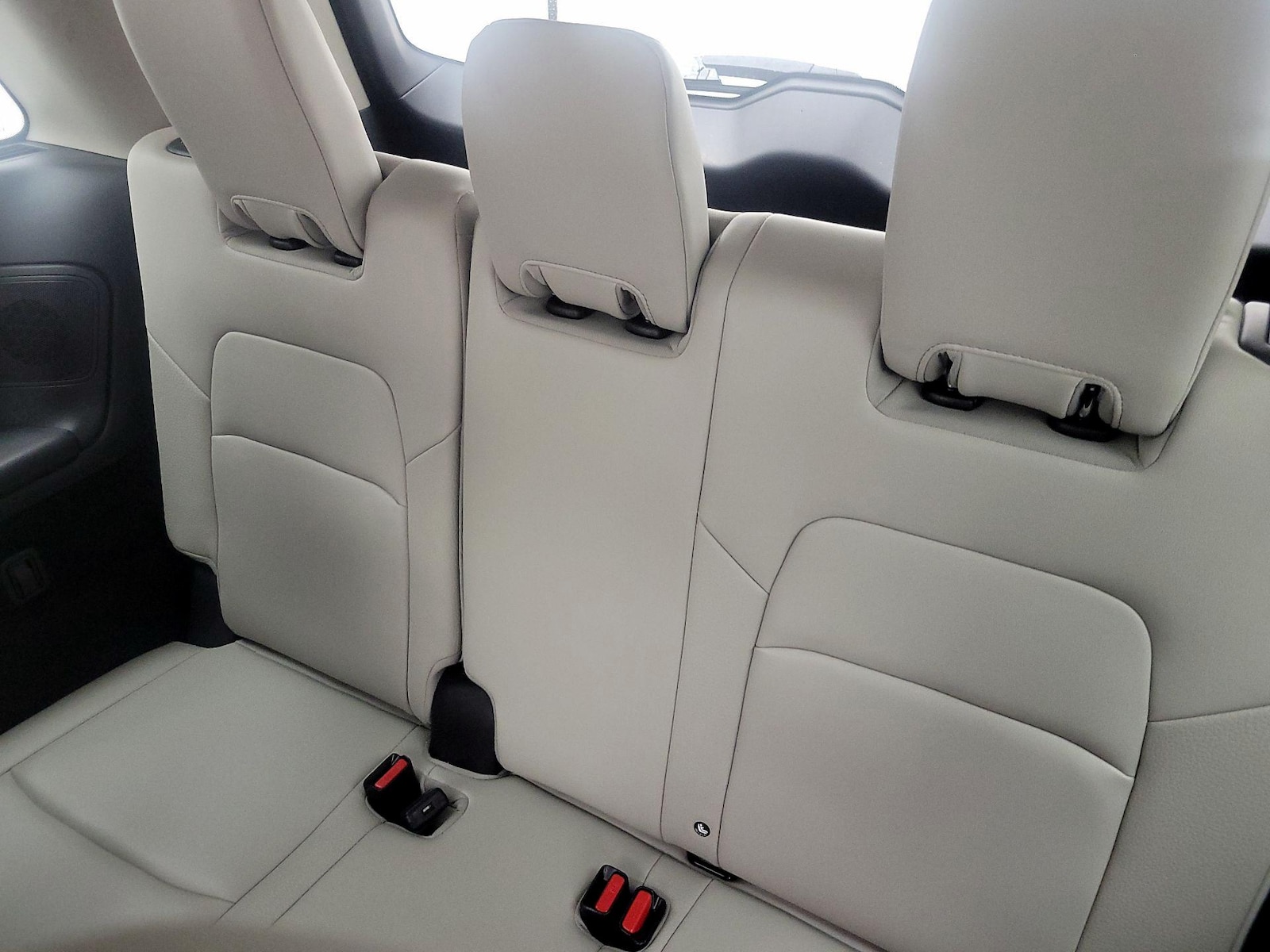 2023 Nissan Pathfinder SL - Photo 23