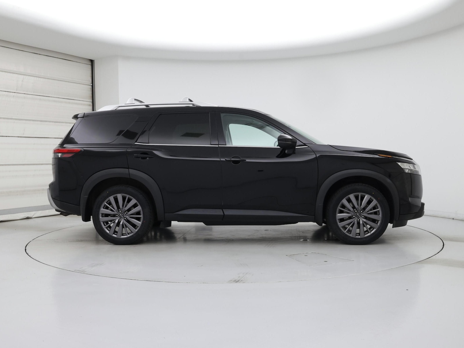 2023 Nissan Pathfinder SL - Photo 8