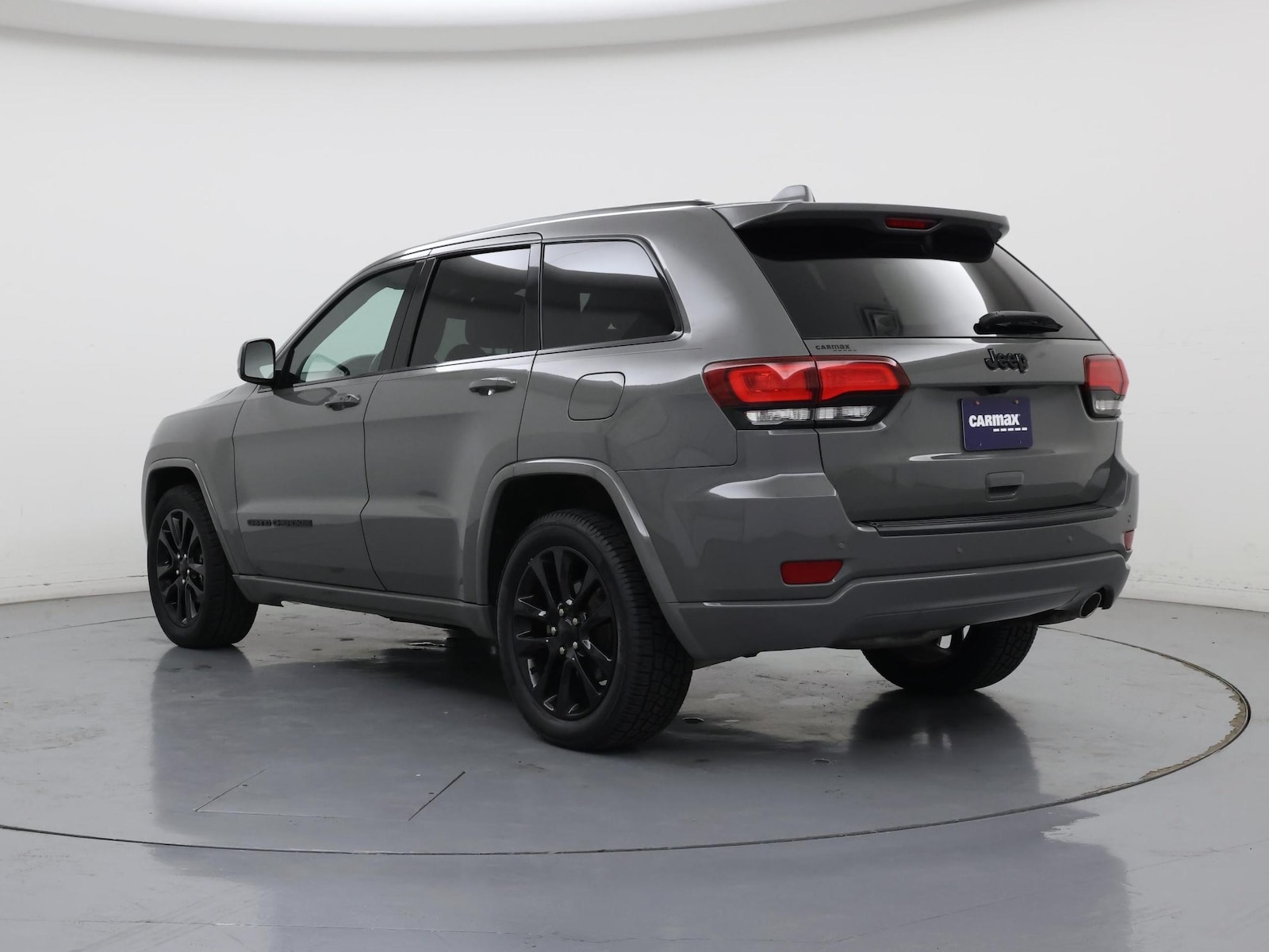 2020 Jeep Grand Cherokee Altitude - Photo 3