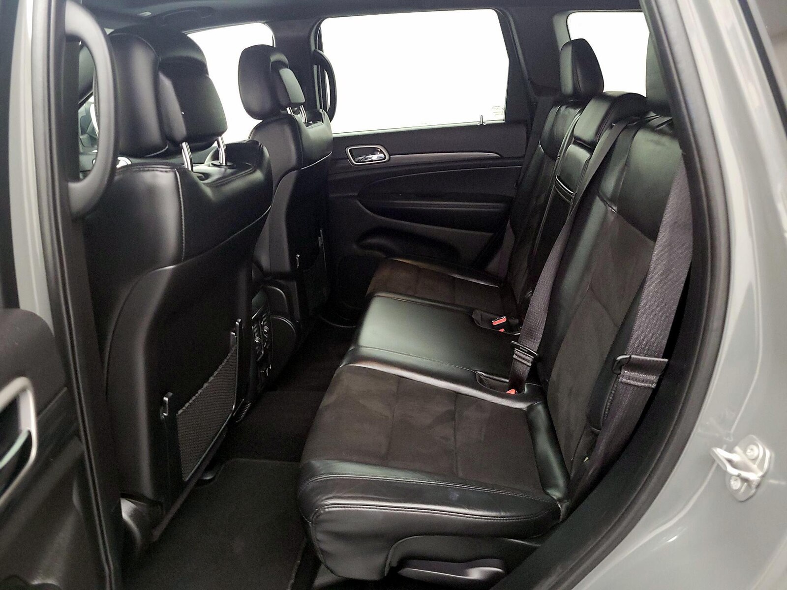2020 Jeep Grand Cherokee Altitude - Photo 22