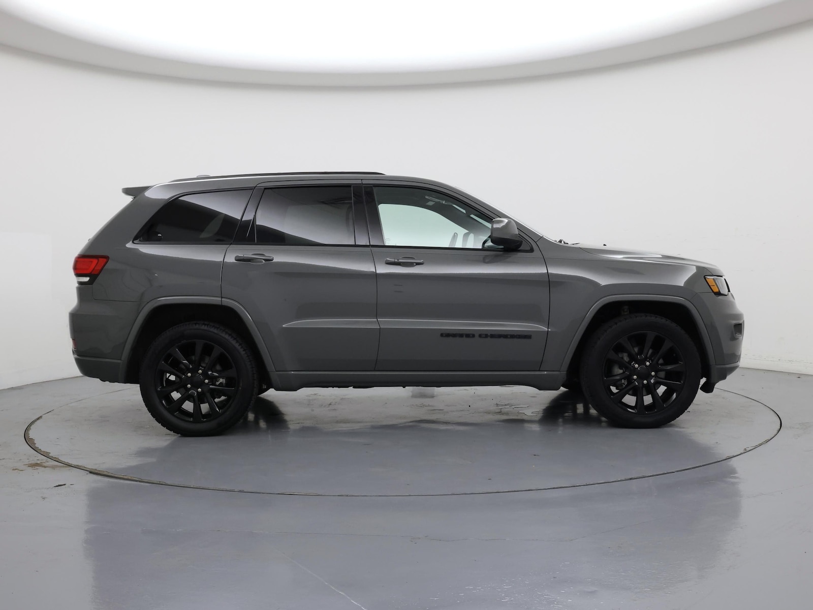 2020 Jeep Grand Cherokee Altitude - Photo 8