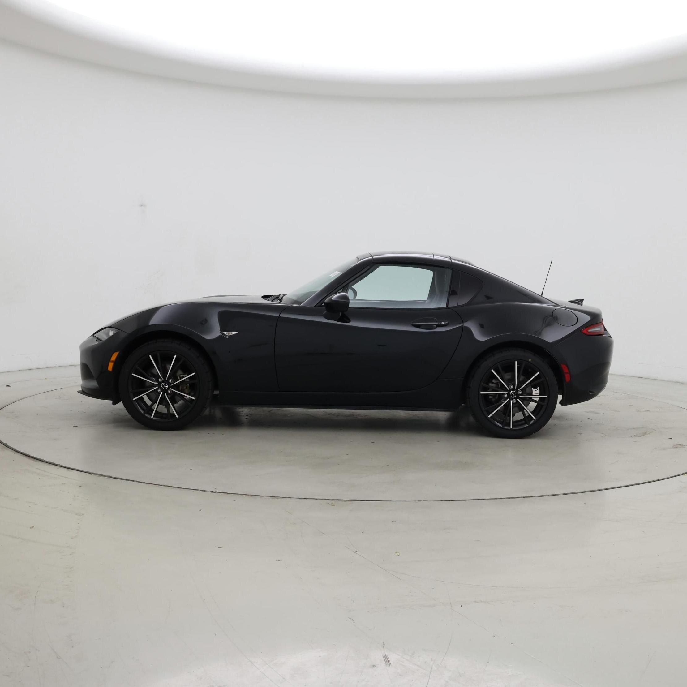 Thumbnail: 2025 Mazda MX-5 Miata - 3
