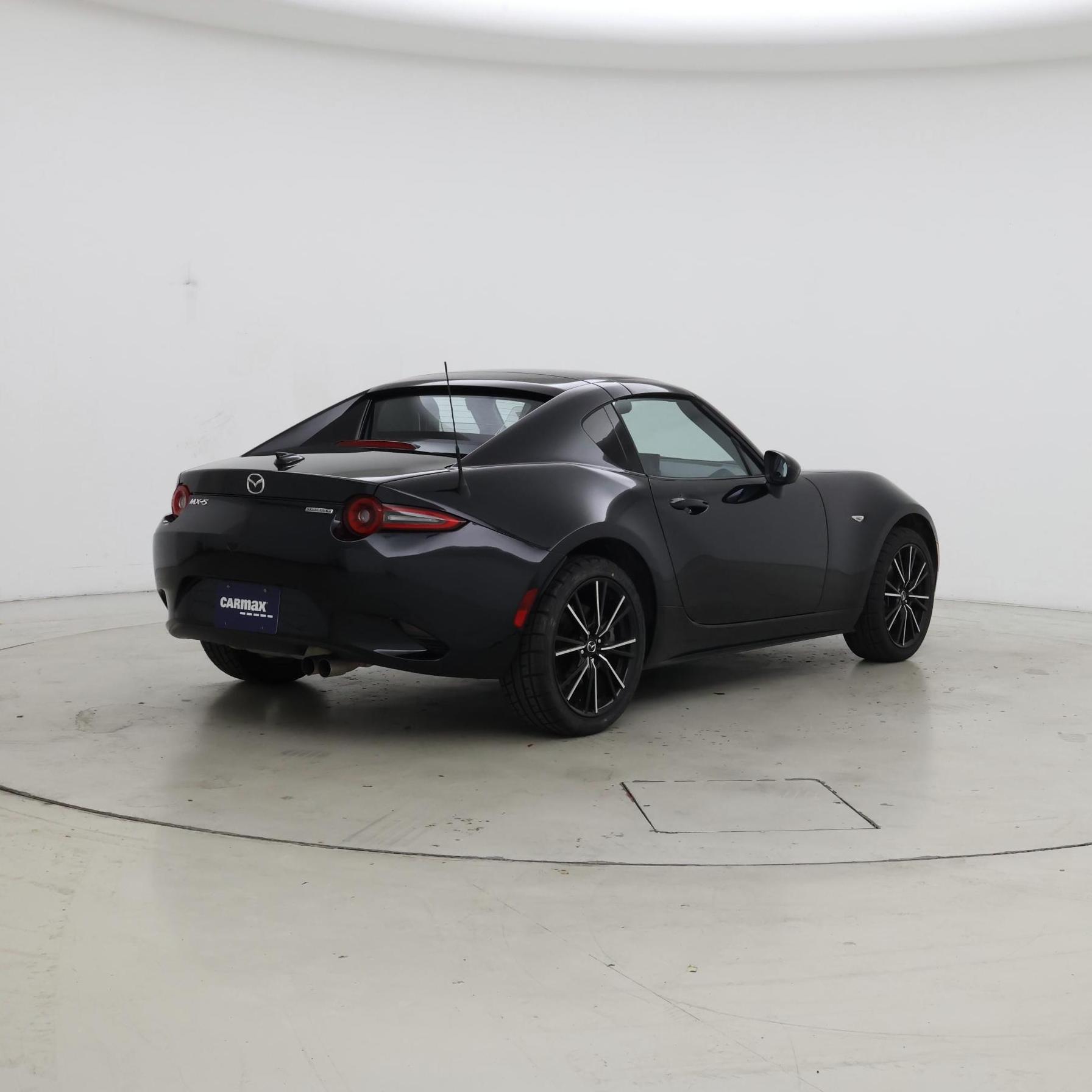 Thumbnail: 2025 Mazda MX-5 Miata - 8