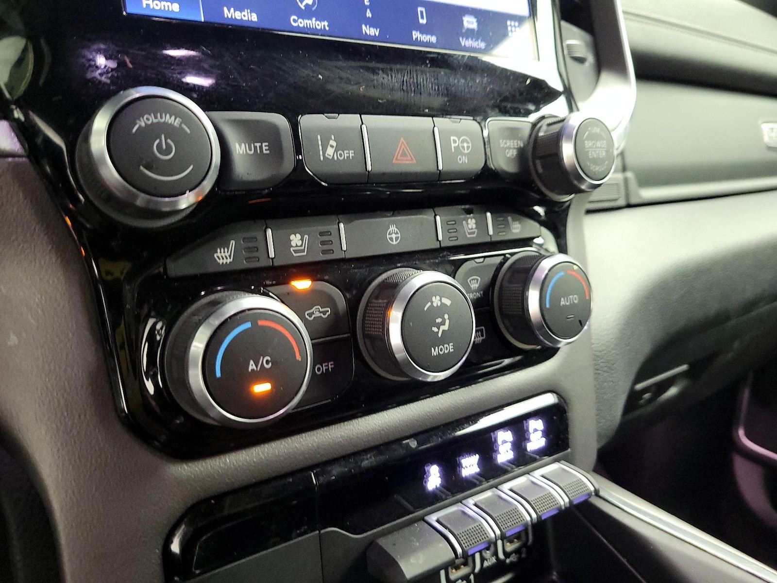 2022 RAM Ram 1500 Pickup Laramie - Photo 15