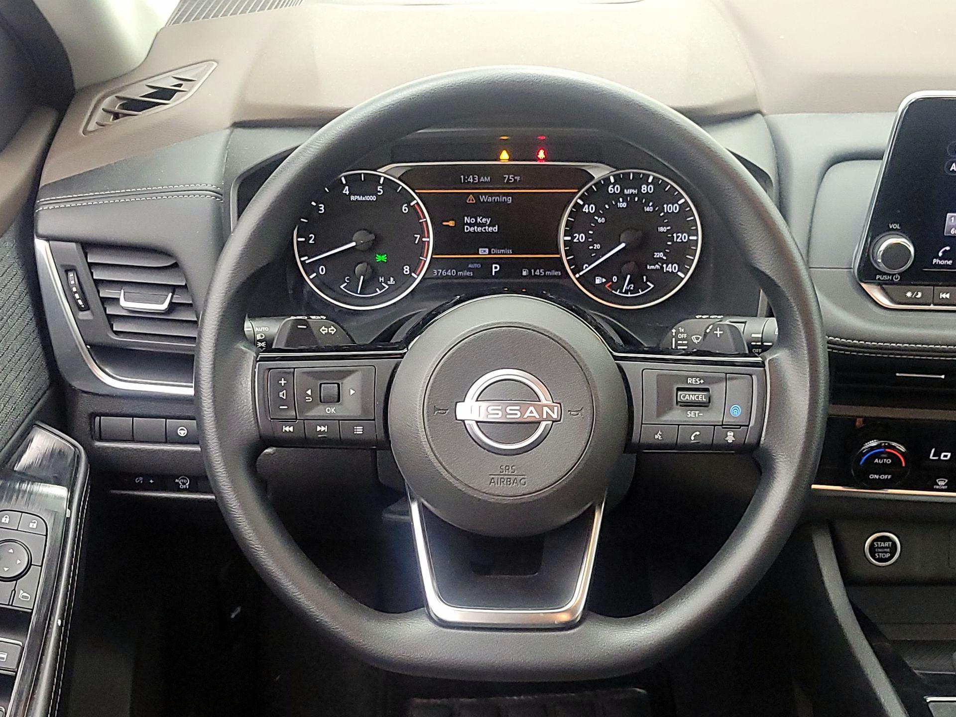 Thumbnail: 2023 Nissan Rogue - 10