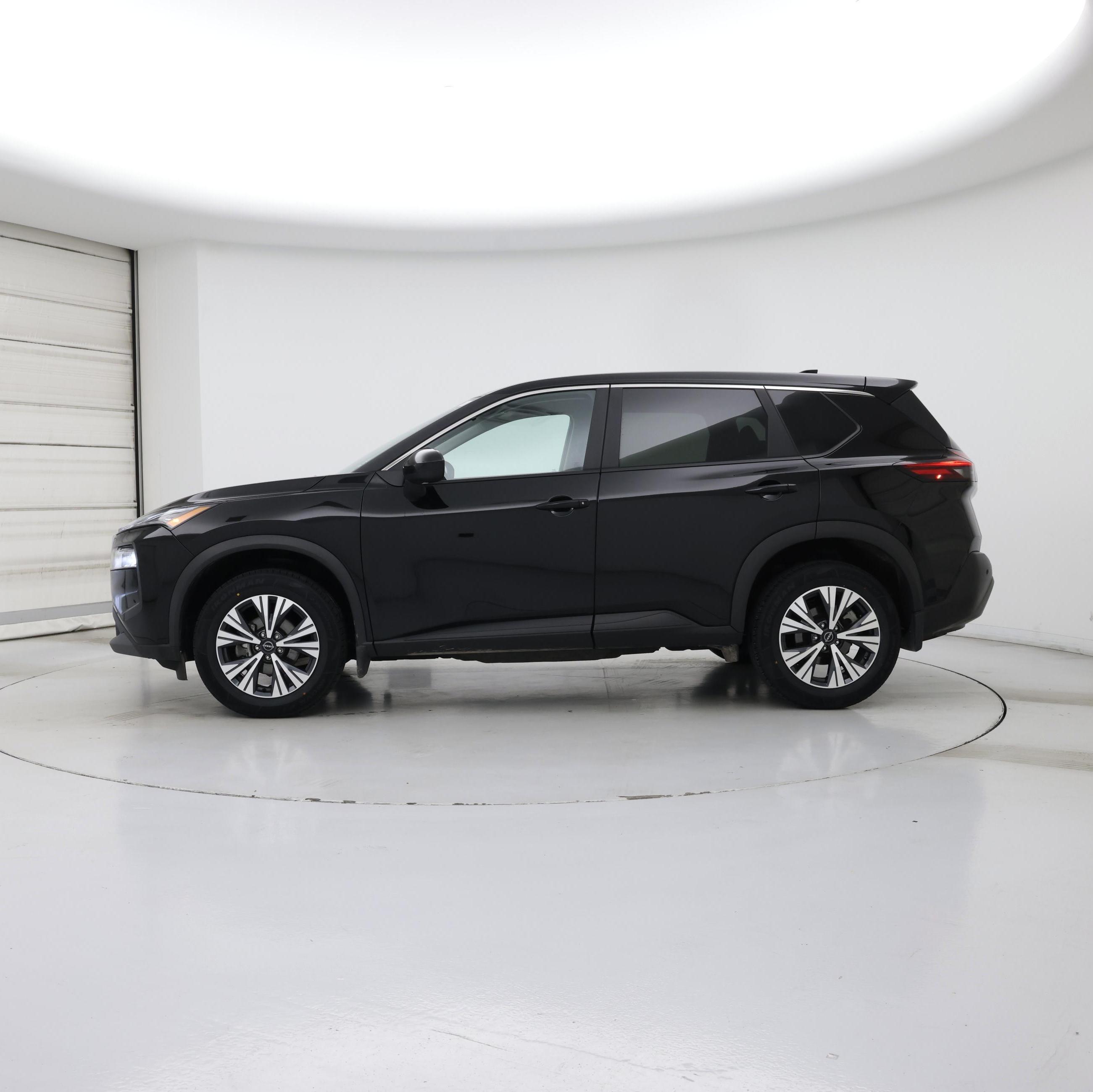 Thumbnail: 2023 Nissan Rogue - 3