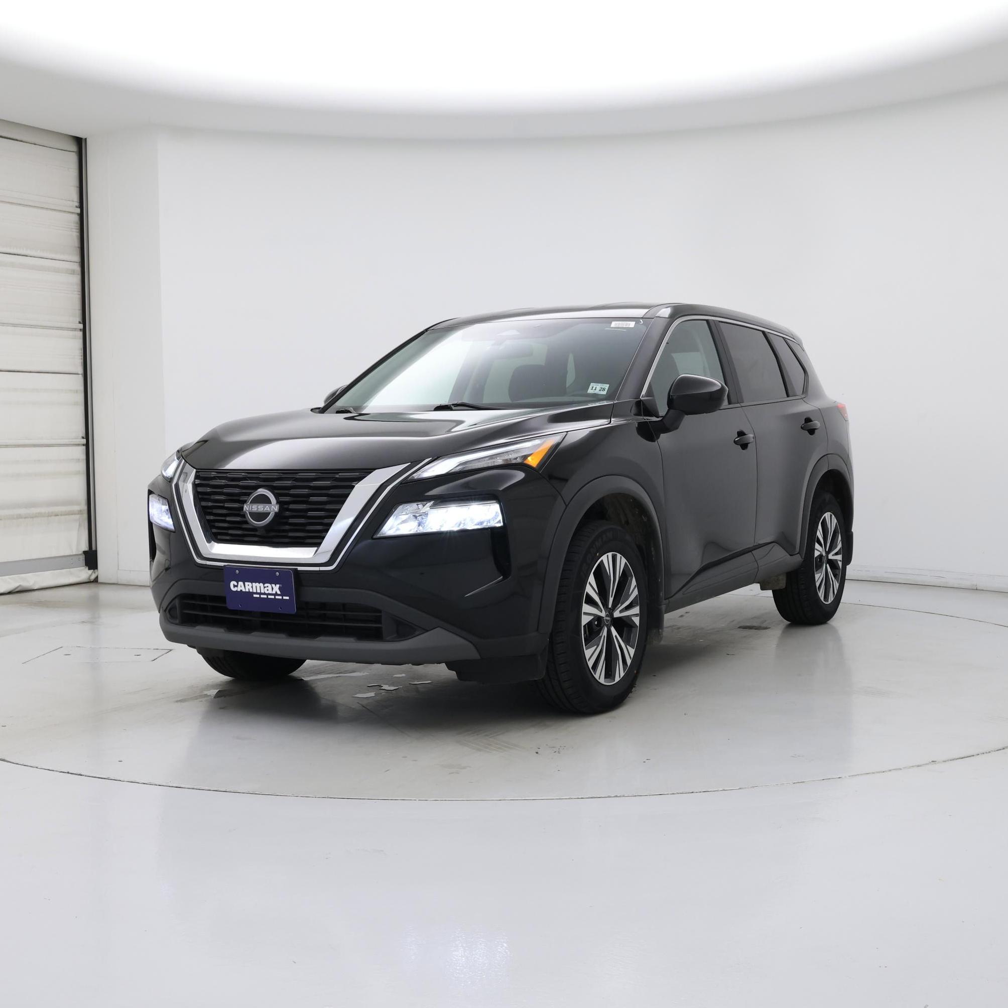 Thumbnail: 2023 Nissan Rogue - 4