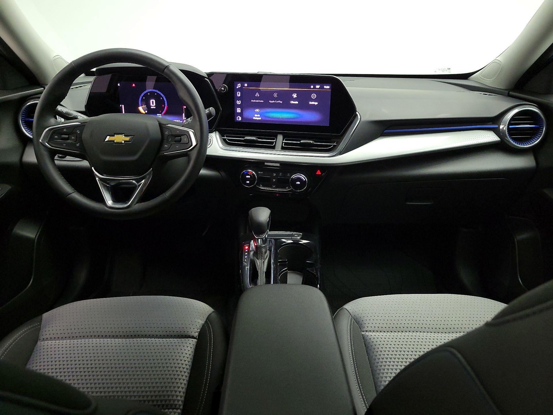 Thumbnail: 2025 Chevrolet Trax - 9
