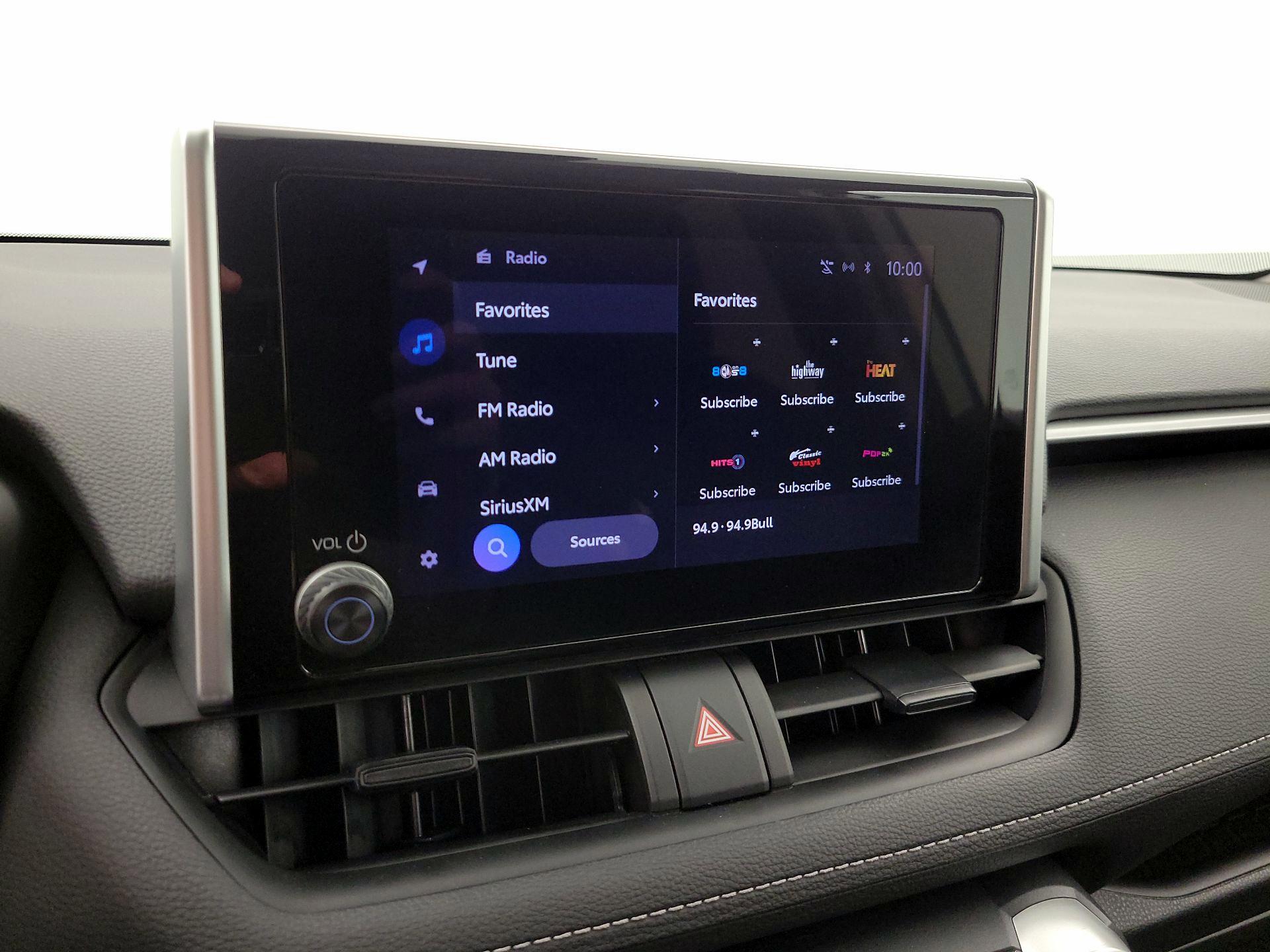 Thumbnail: 2023 Toyota RAV4 - 15