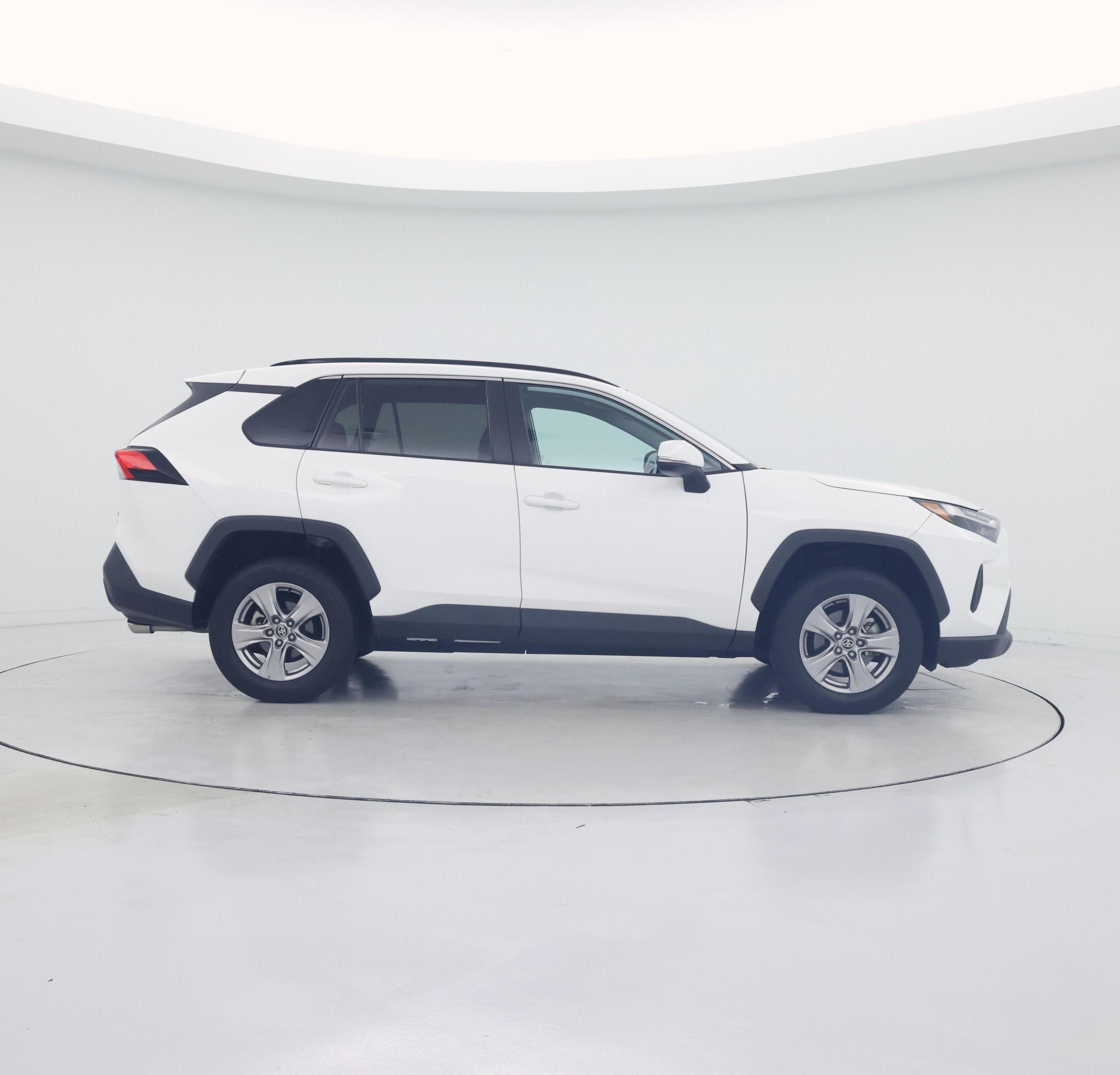 Thumbnail: 2023 Toyota RAV4 - 7