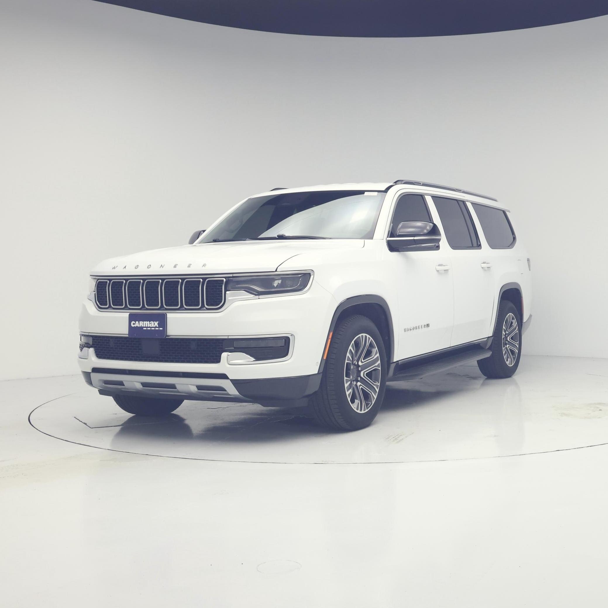 Thumbnail: 2023 Jeep Wagoneer - 4