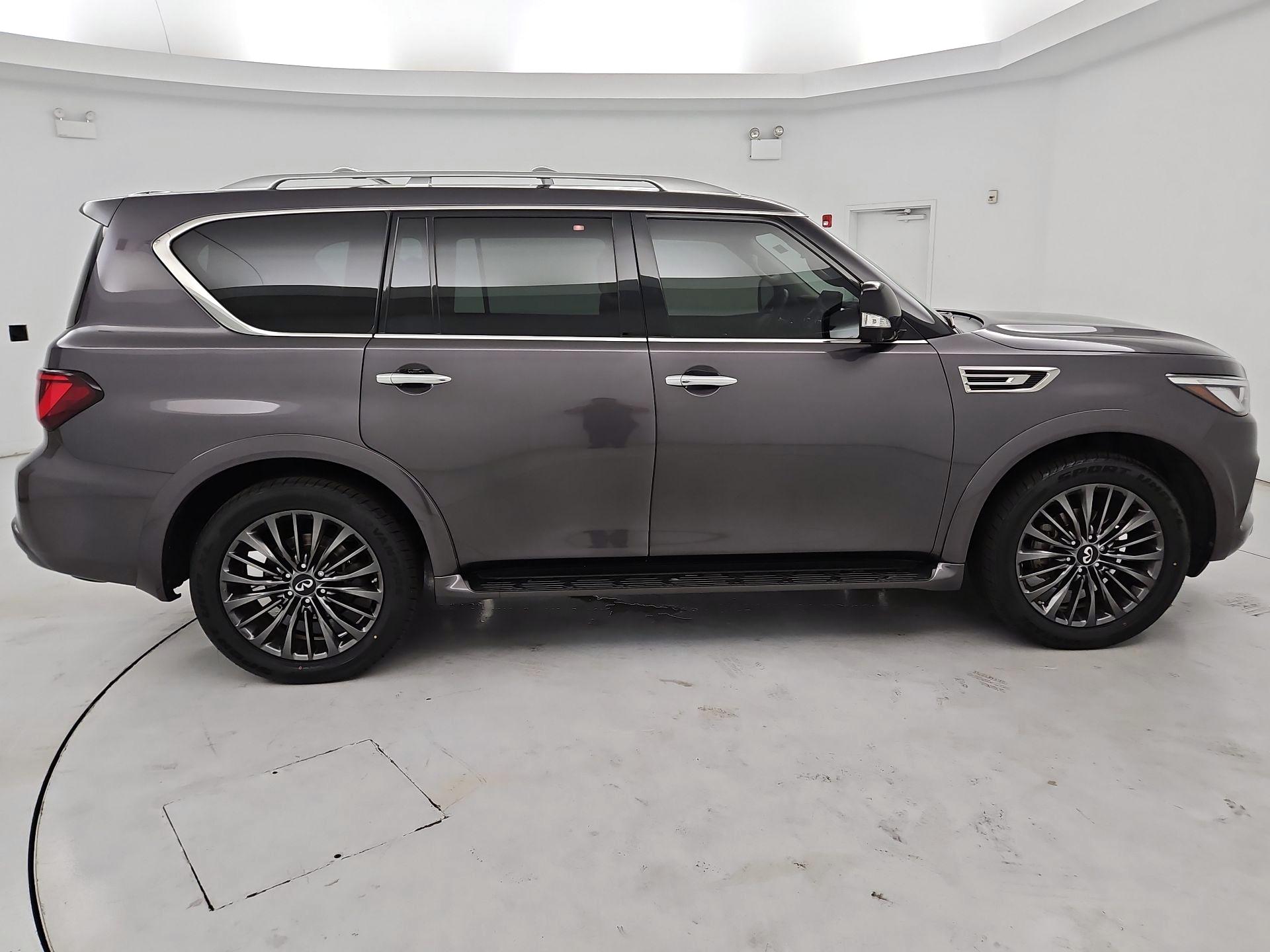 Thumbnail: 2022 INFINITI QX80 - 4
