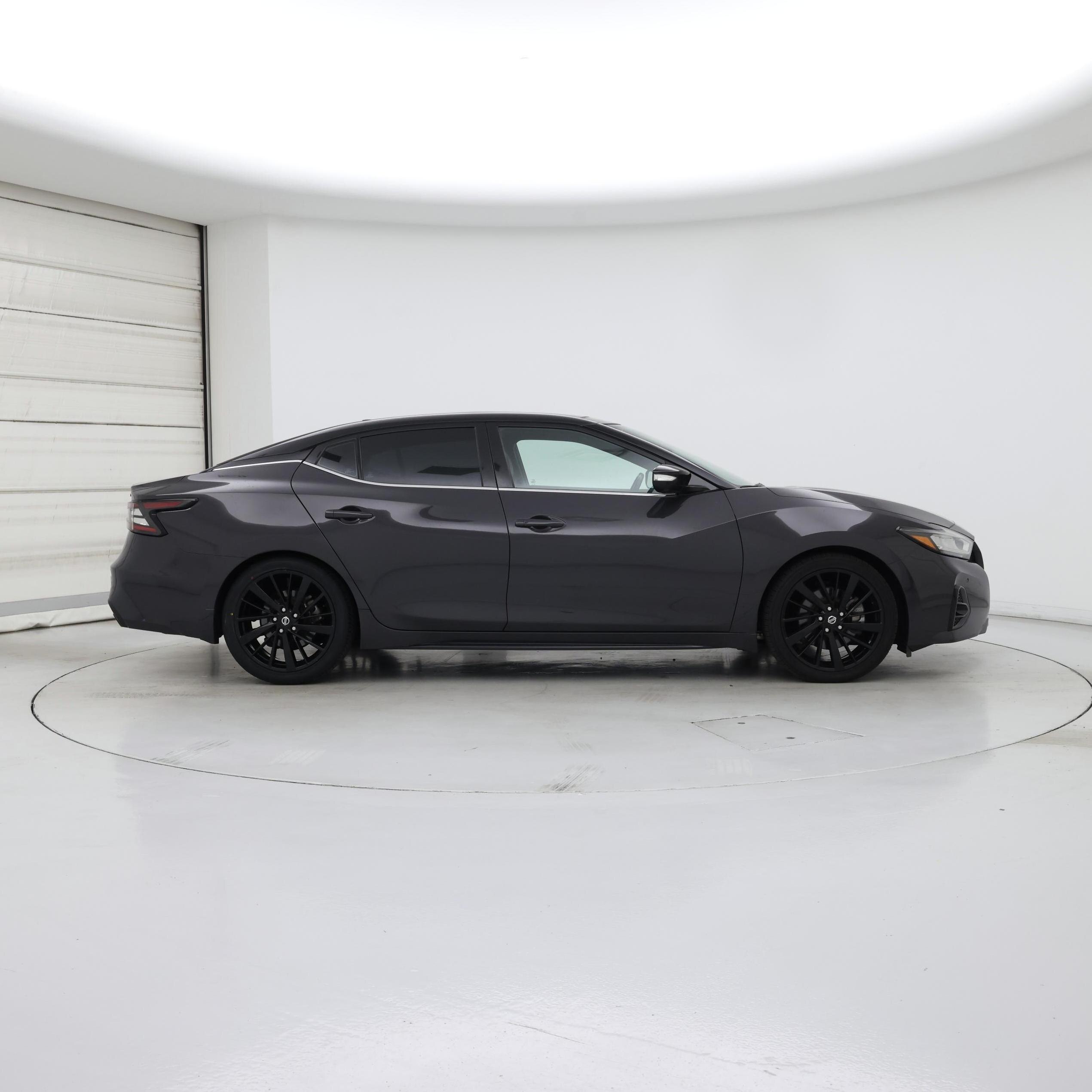 Thumbnail: 2021 Nissan Maxima - 7