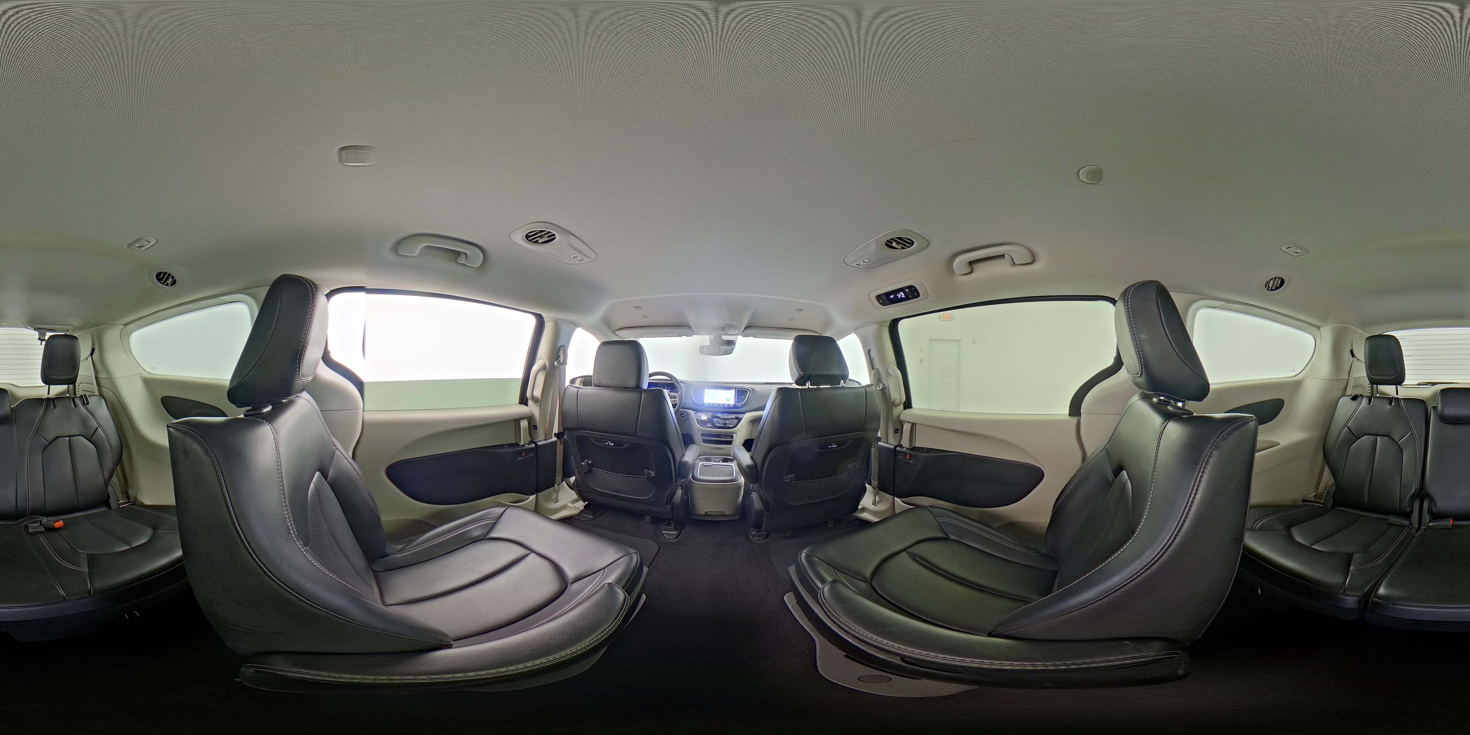 2023 Chrysler Pacifica Hybrid Touring L - Photo 25