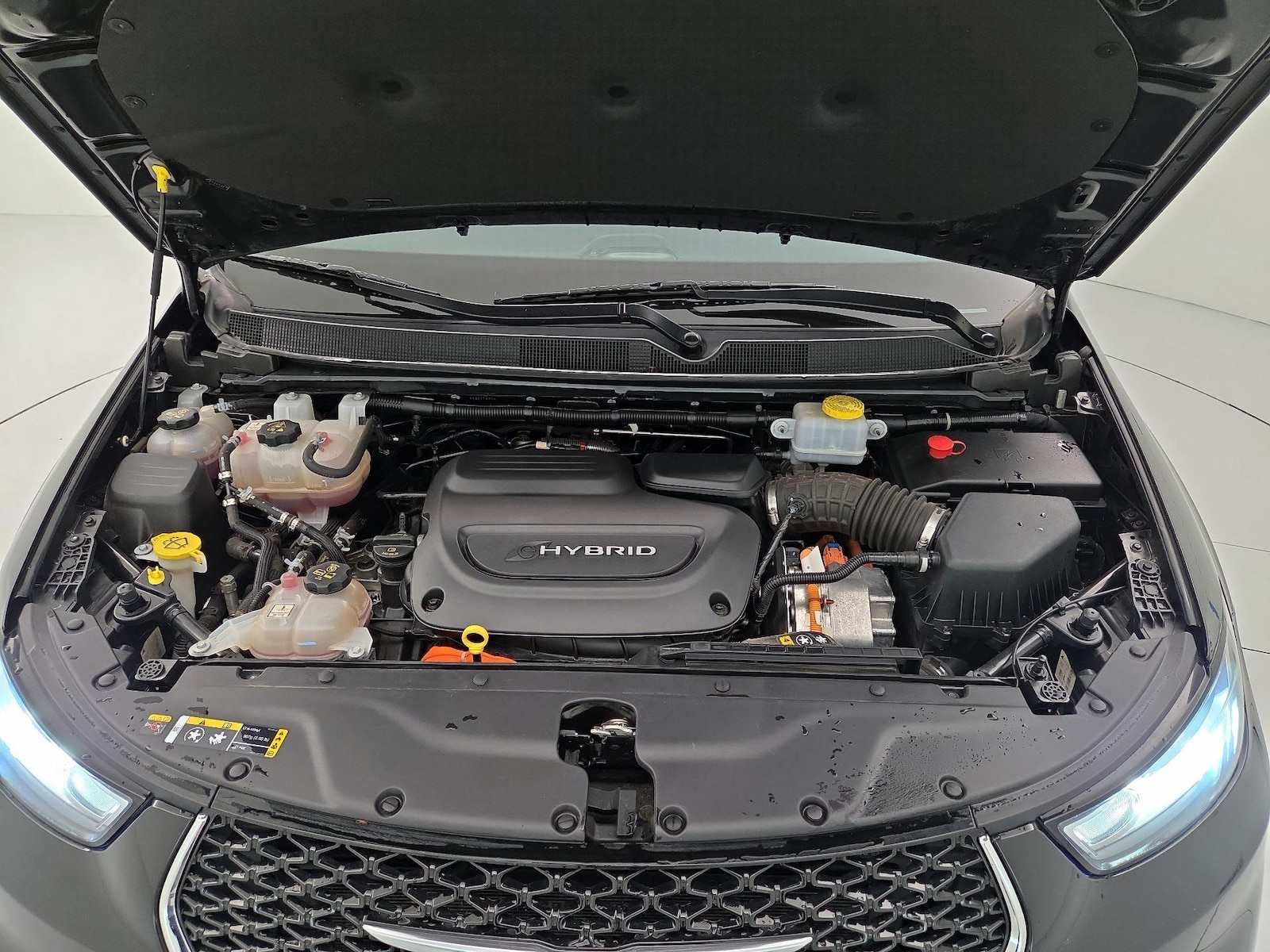 2023 Chrysler Pacifica Hybrid Touring L - Photo 22