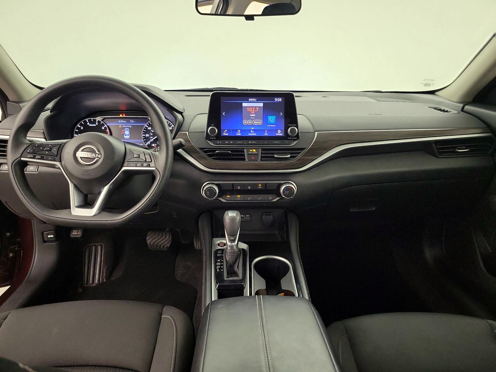Thumbnail: 2023 Nissan Altima - 9
