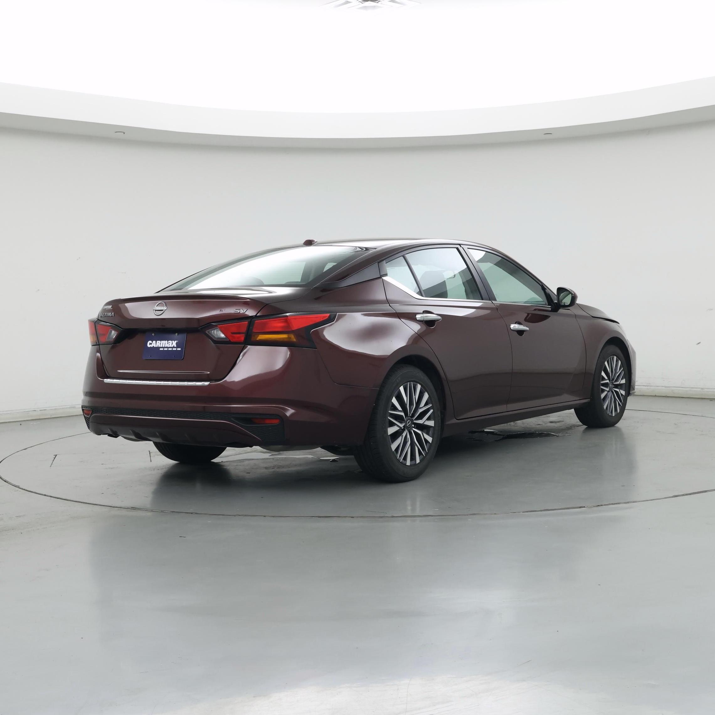 Thumbnail: 2023 Nissan Altima - 8
