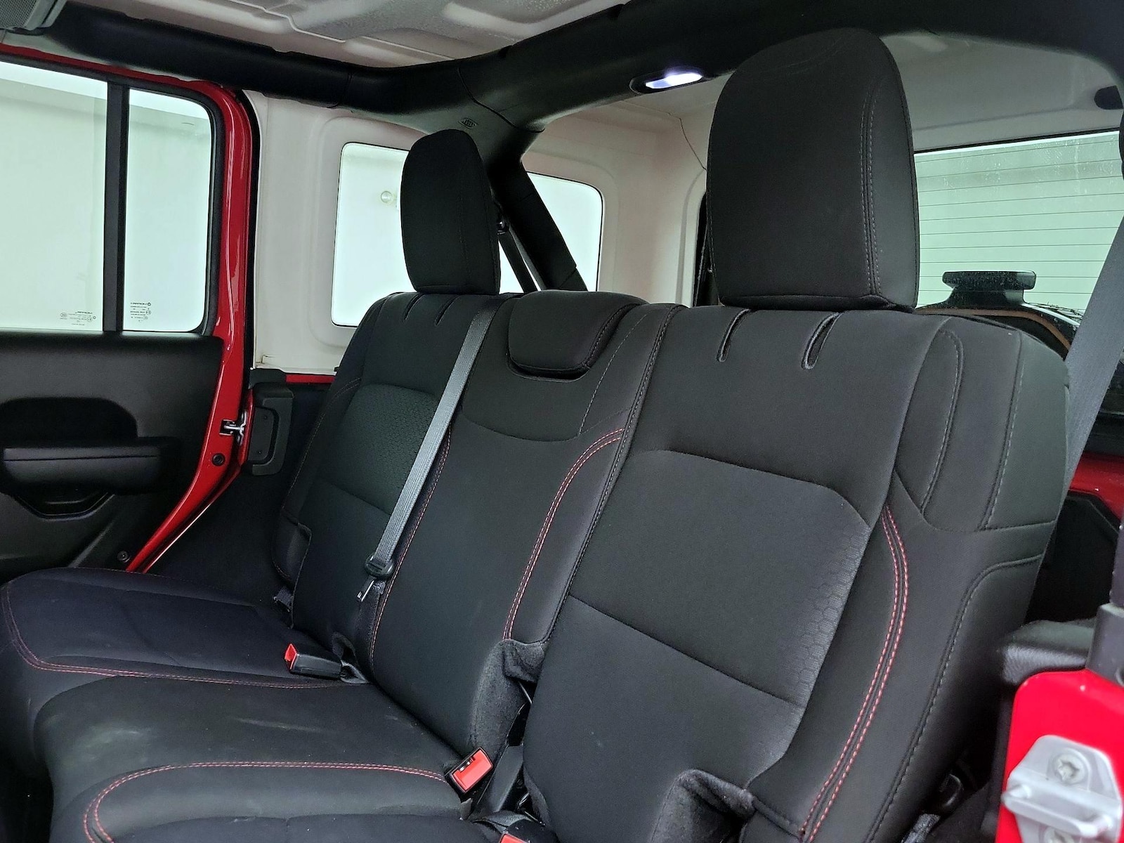 2022 Jeep Wrangler Unlimited Rubicon - Photo 21