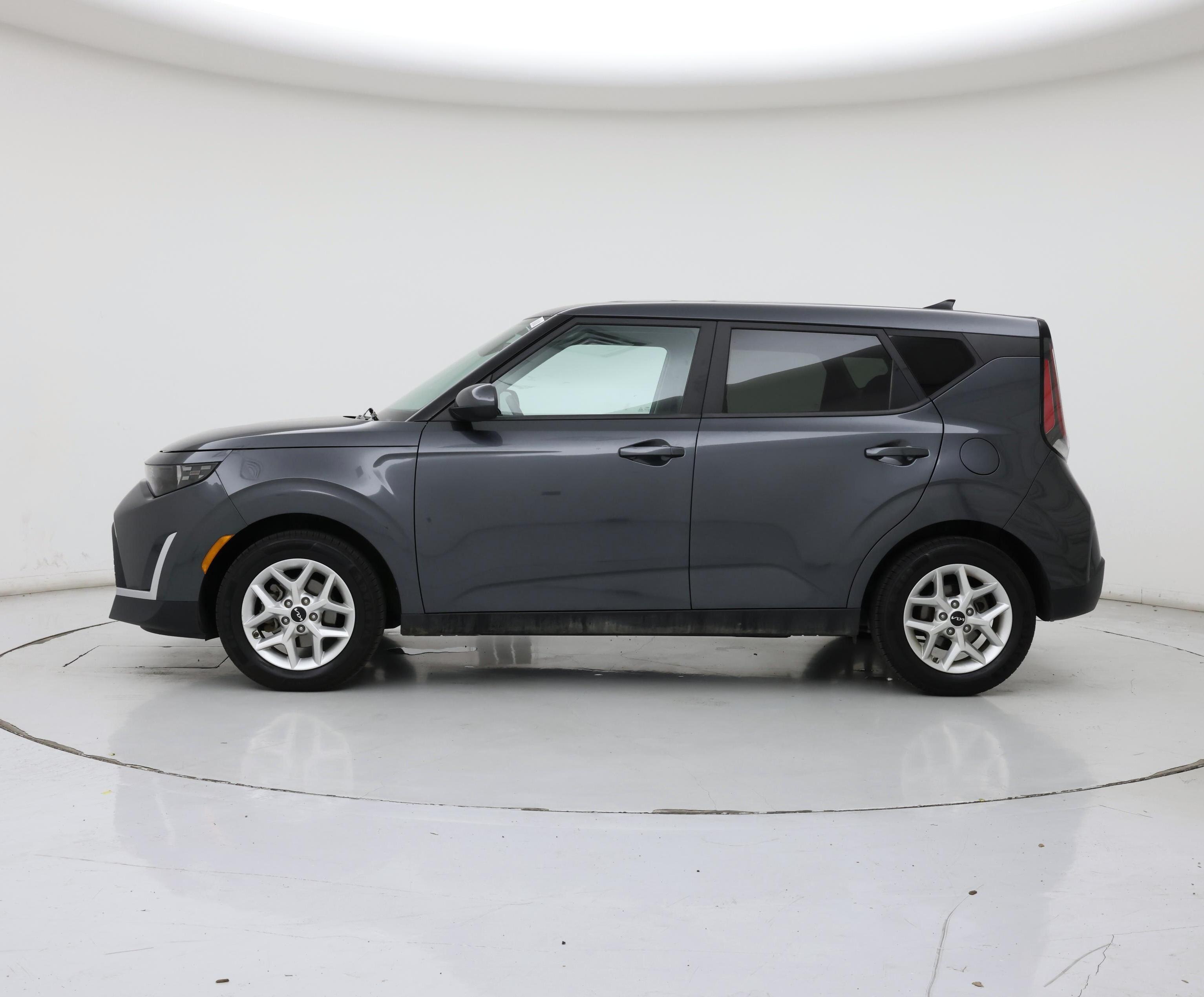 Thumbnail: 2023 Kia Soul - 3