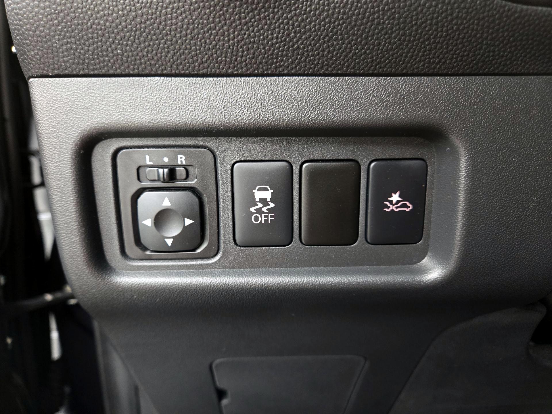 Thumbnail: 2024 Mitsubishi Mirage G4 - 13