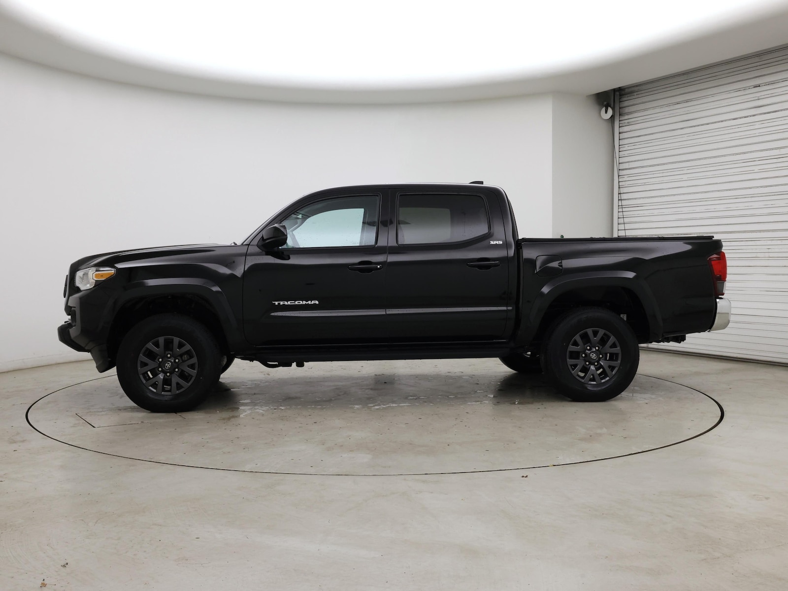 2023 Toyota Tacoma SR5 - Photo 4