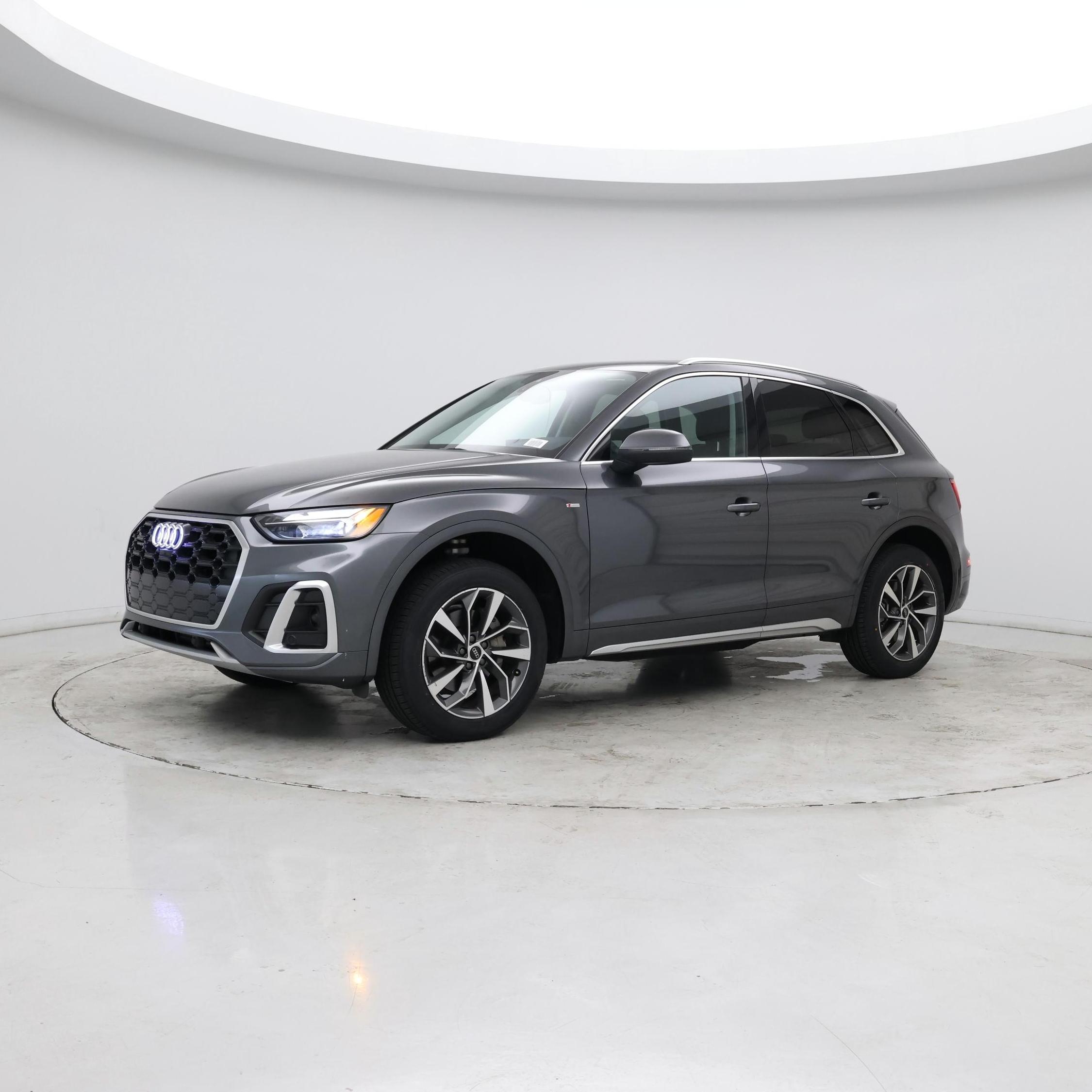 Thumbnail: 2023 Audi Q5 - 3