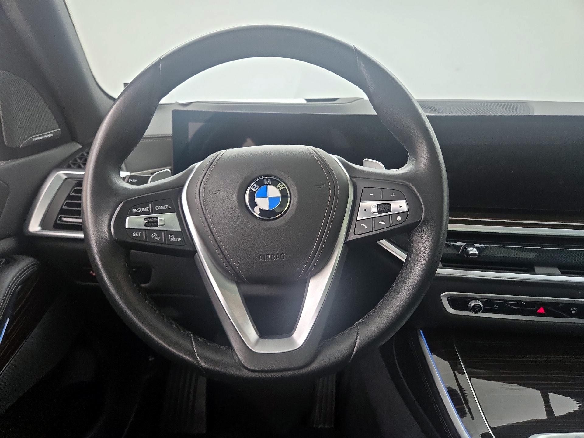 Thumbnail: 2026 BMW X5 - 10