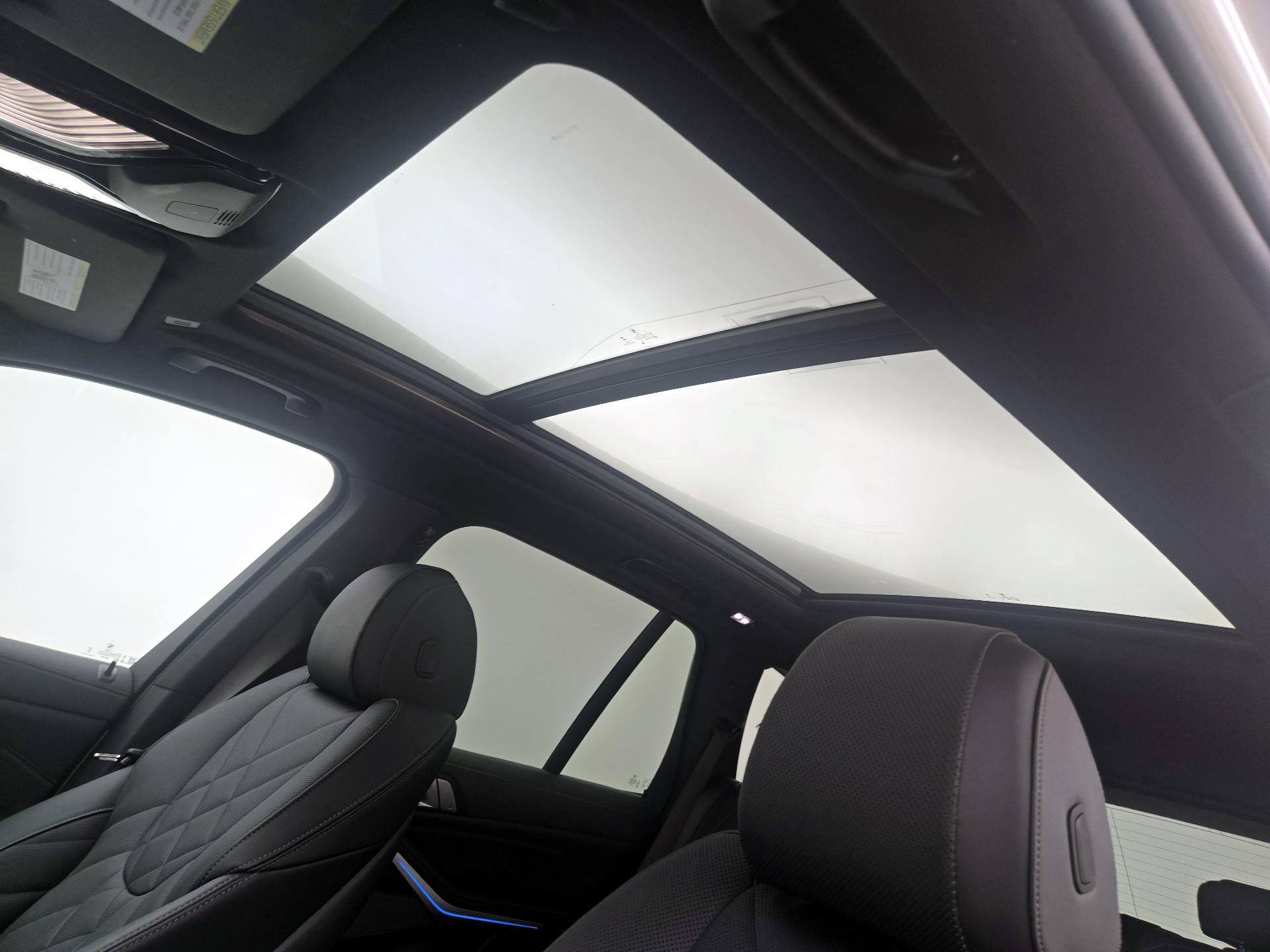 Thumbnail: 2026 BMW X5 - 20