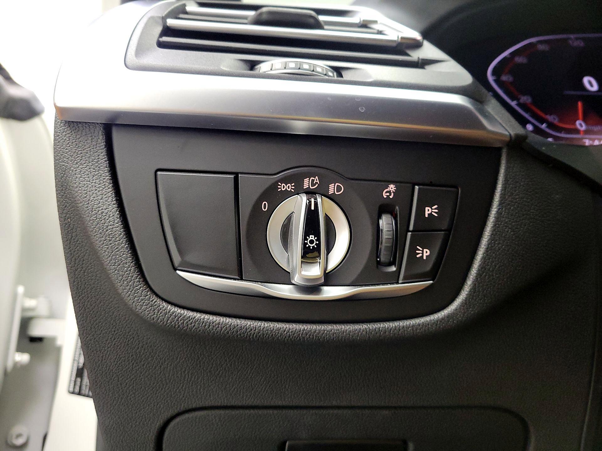 Thumbnail: 2023 BMW X3 - 13