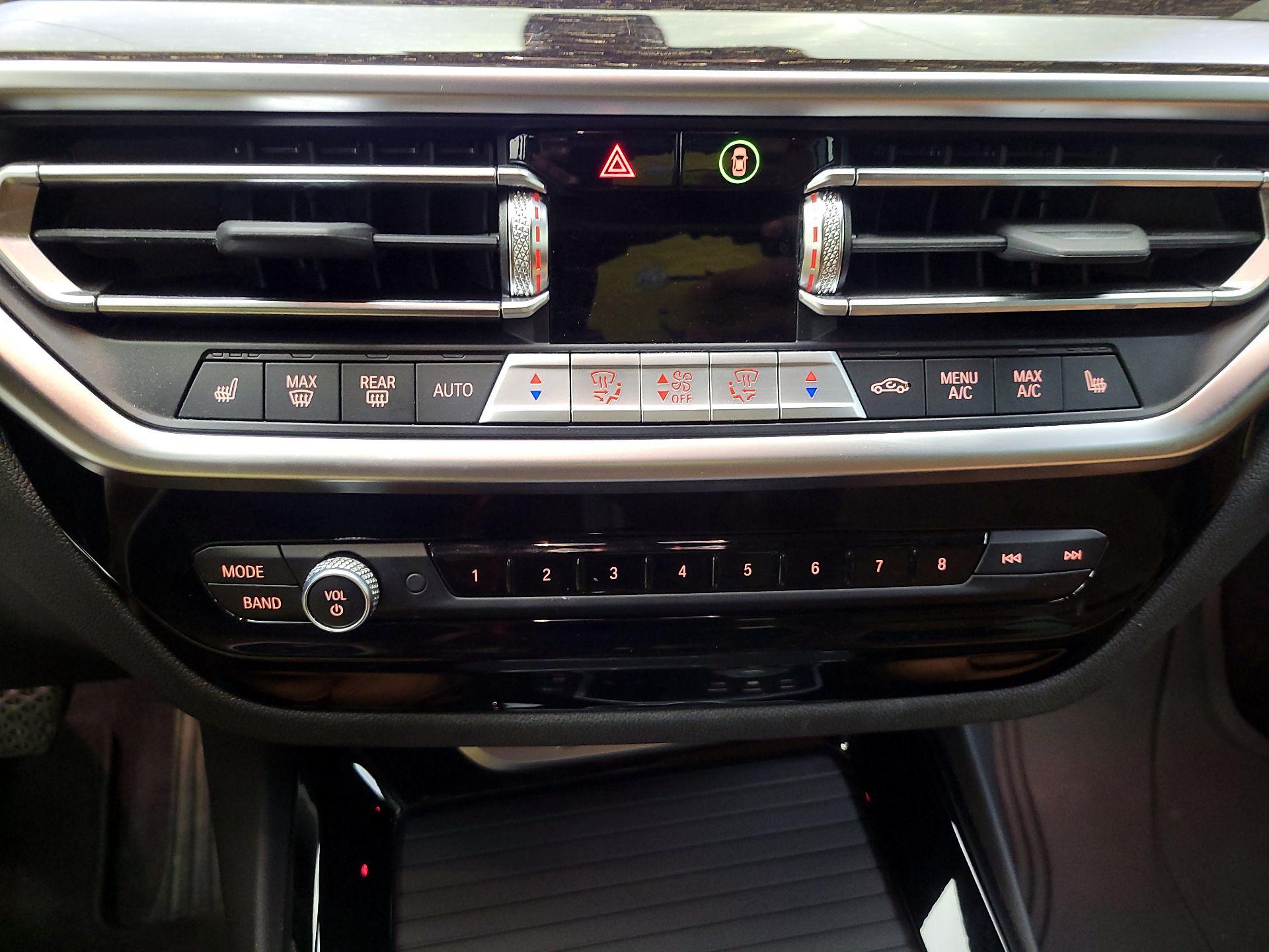 Thumbnail: 2023 BMW X3 - 16