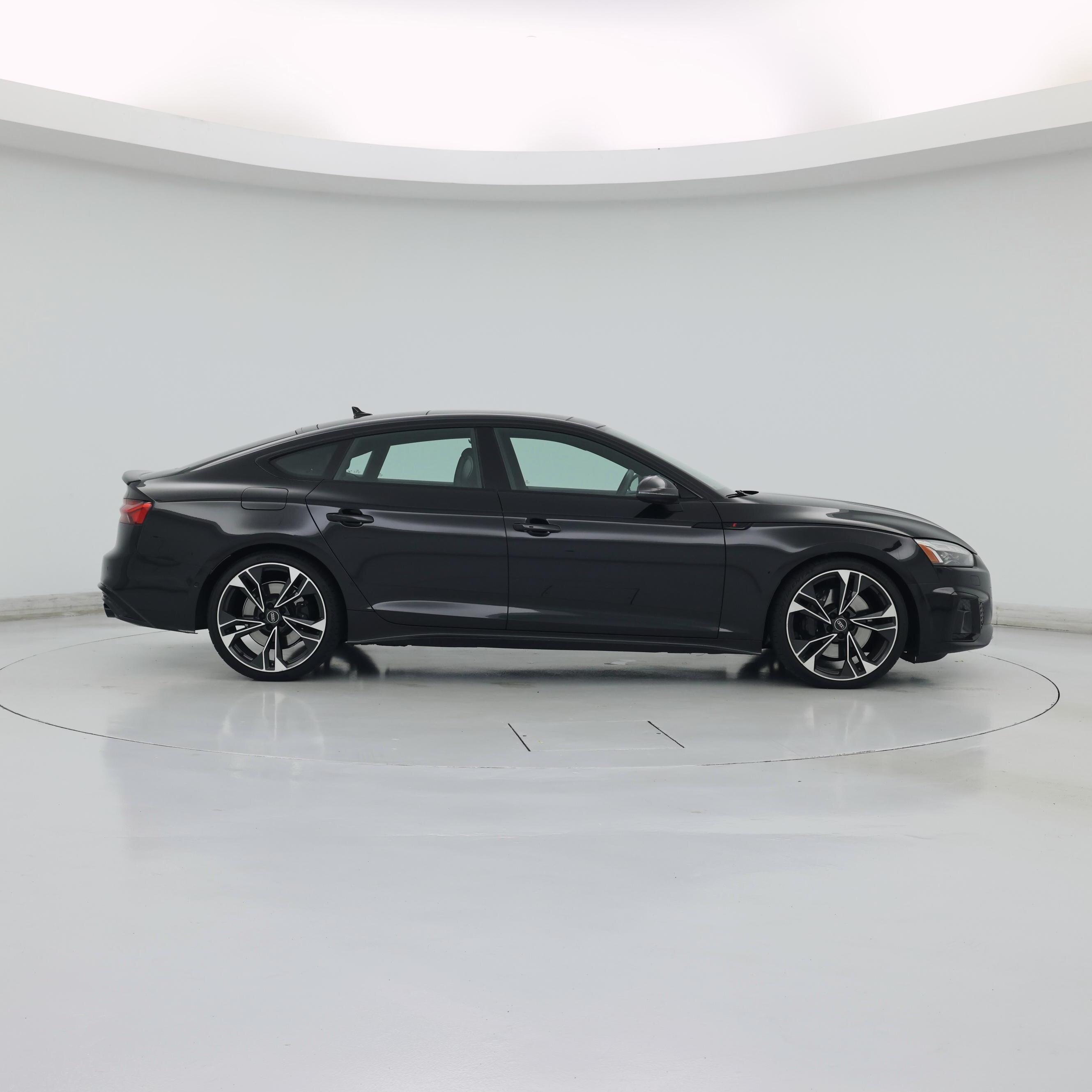 Thumbnail: 2023 Audi S5 - 7