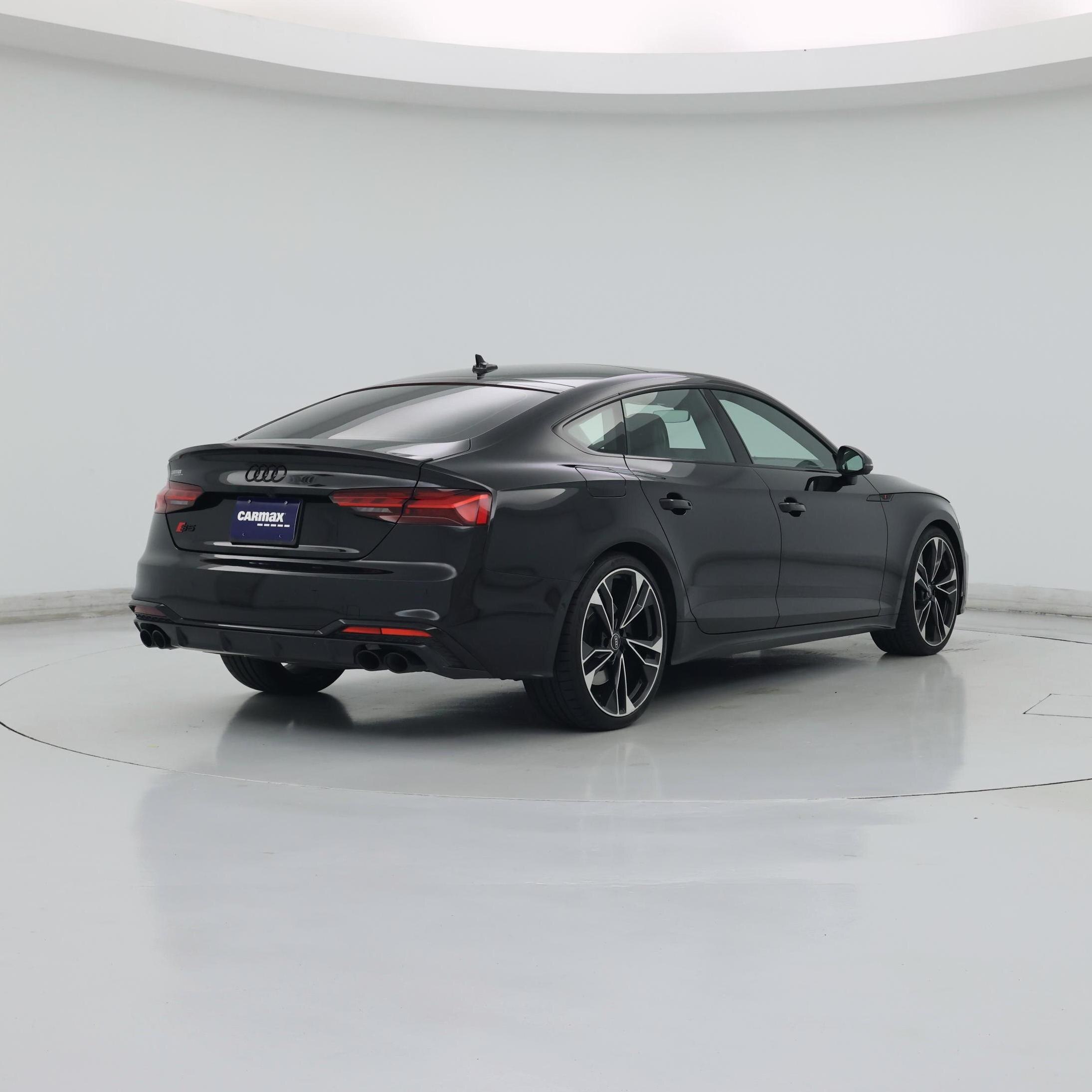 Thumbnail: 2023 Audi S5 - 8