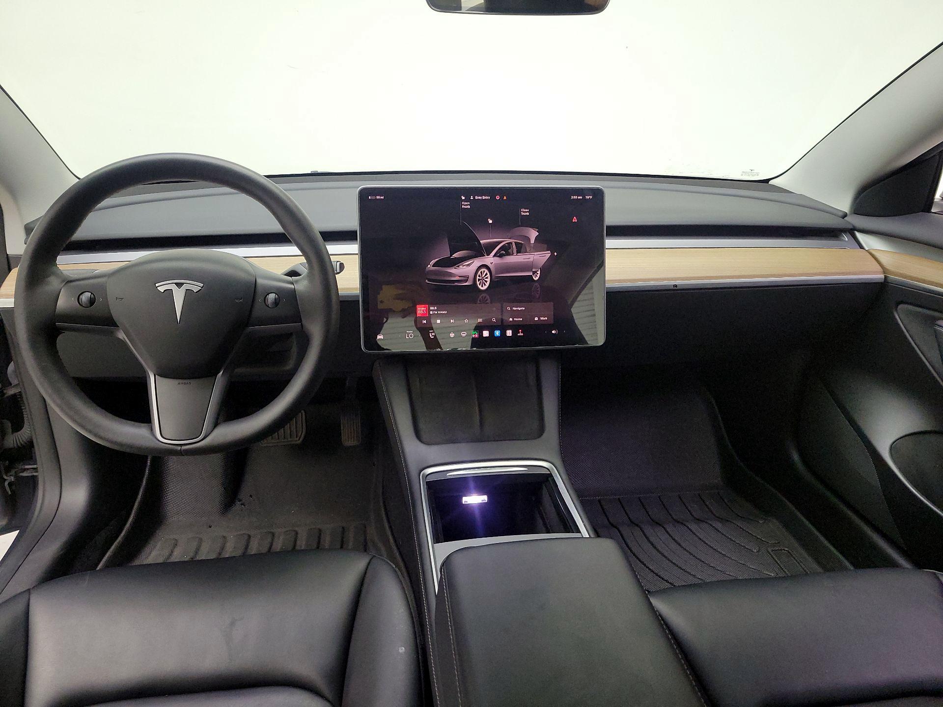 Thumbnail: 2023 Tesla Model 3 - 9