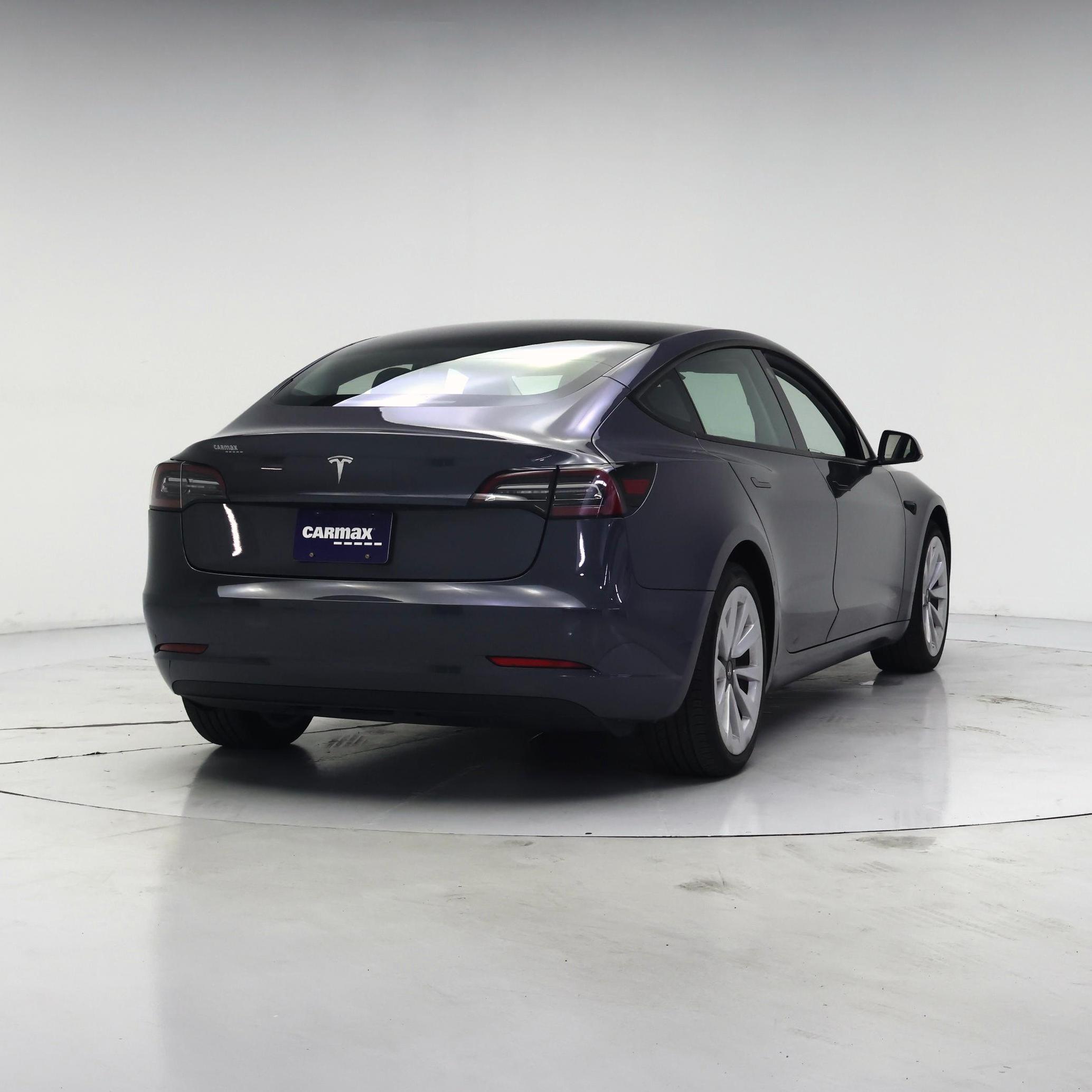 Thumbnail: 2023 Tesla Model 3 - 8
