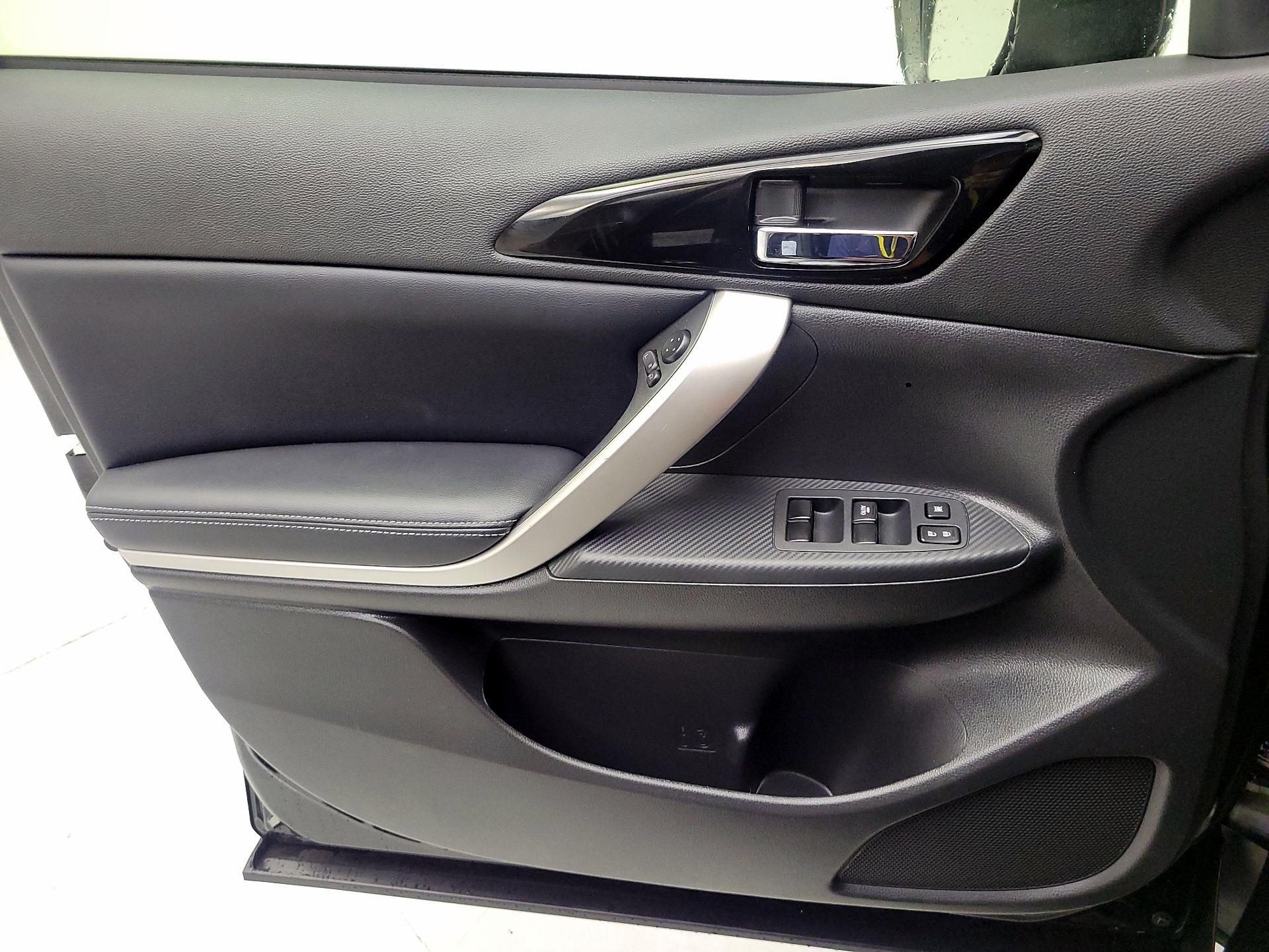 Thumbnail: 2025 Mitsubishi Eclipse Cross - 12