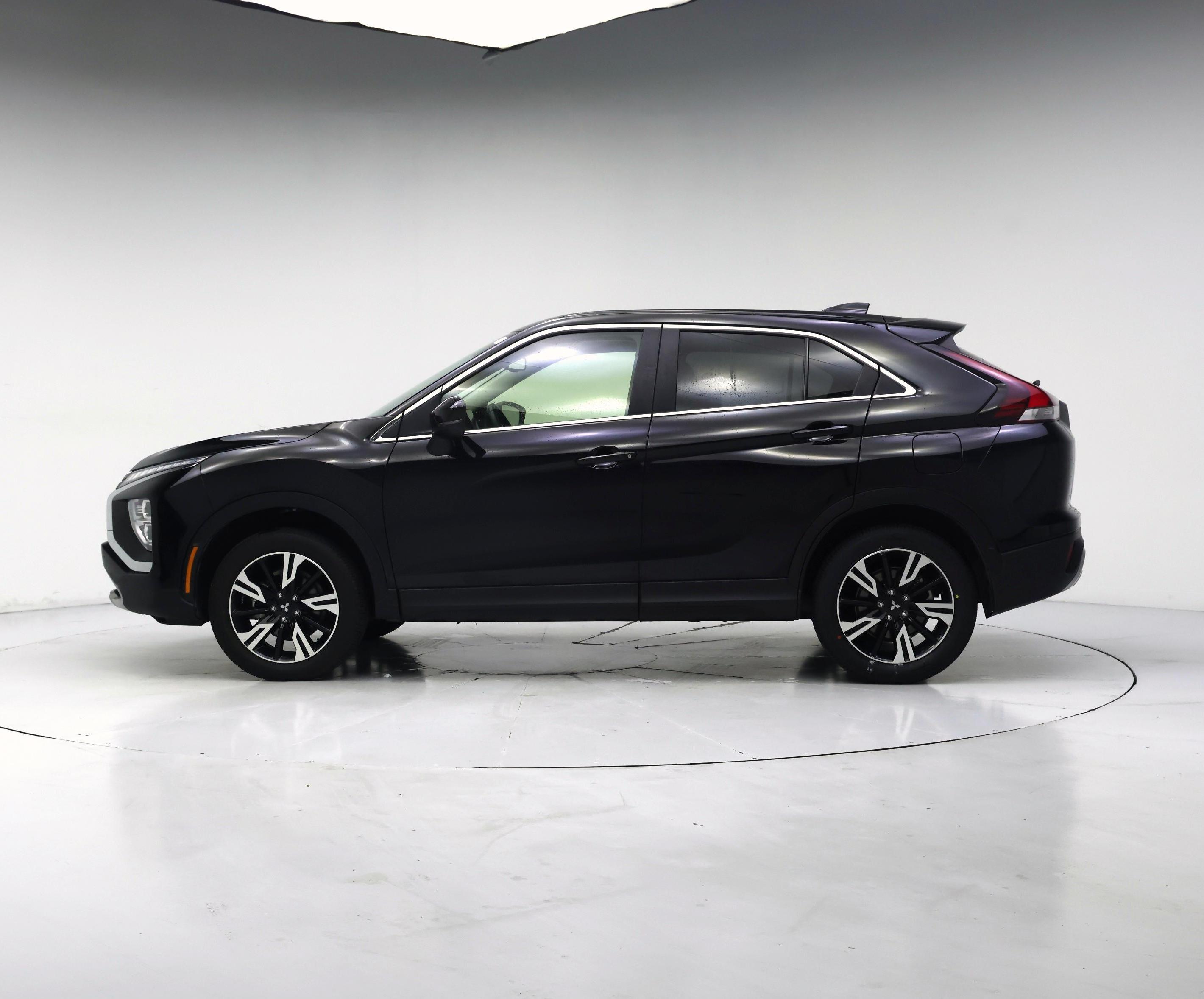 Thumbnail: 2025 Mitsubishi Eclipse Cross - 3