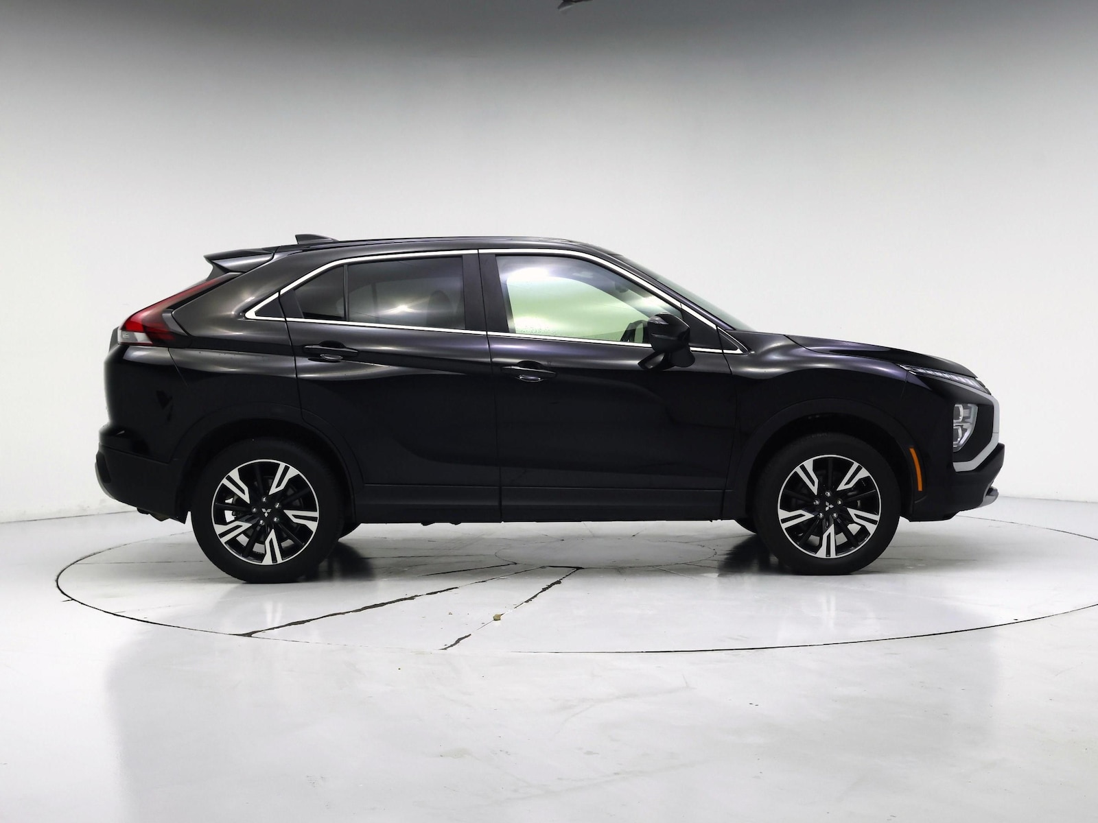 2025 Mitsubishi Eclipse Cross SE - Photo 8