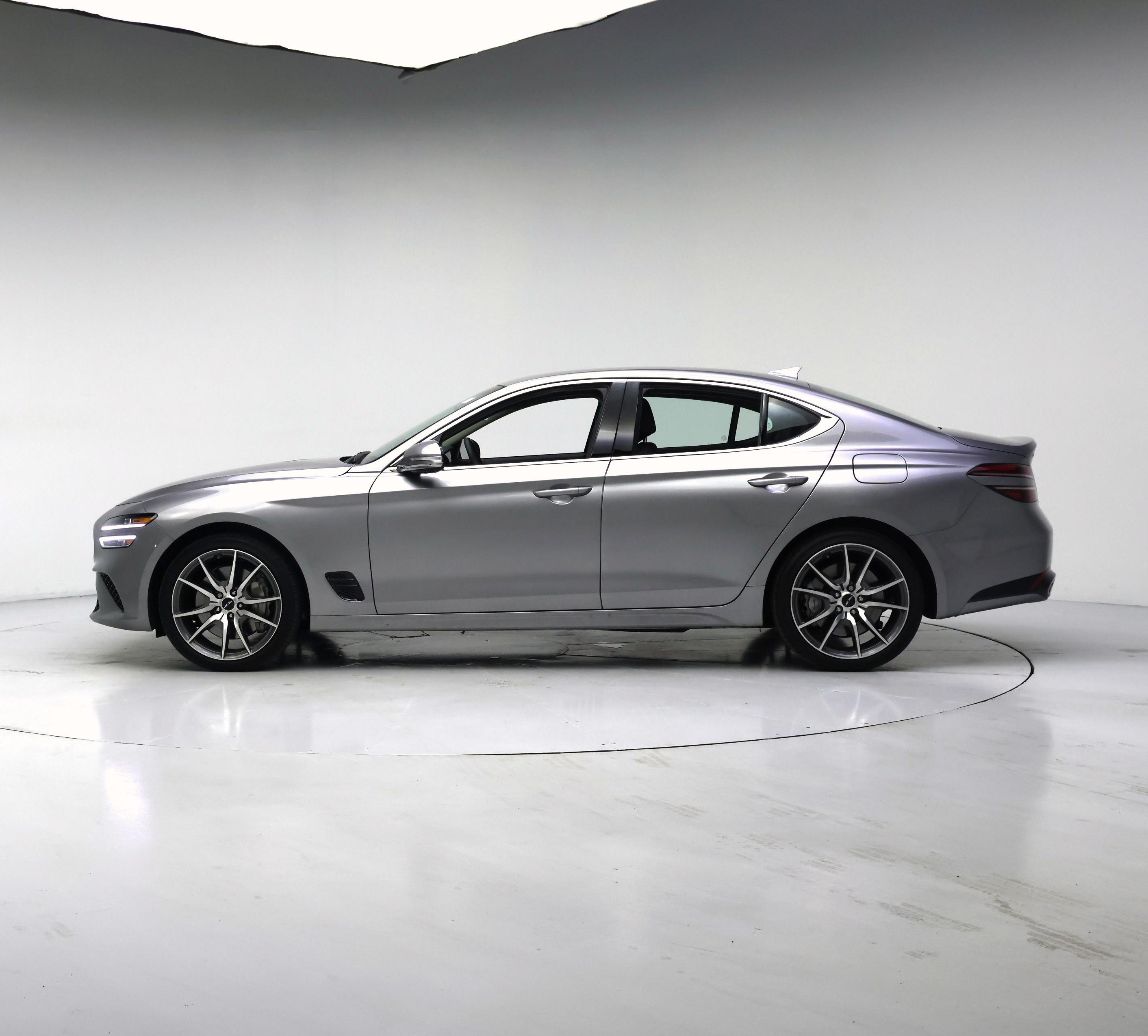 Thumbnail: 2026 Genesis G70 - 3