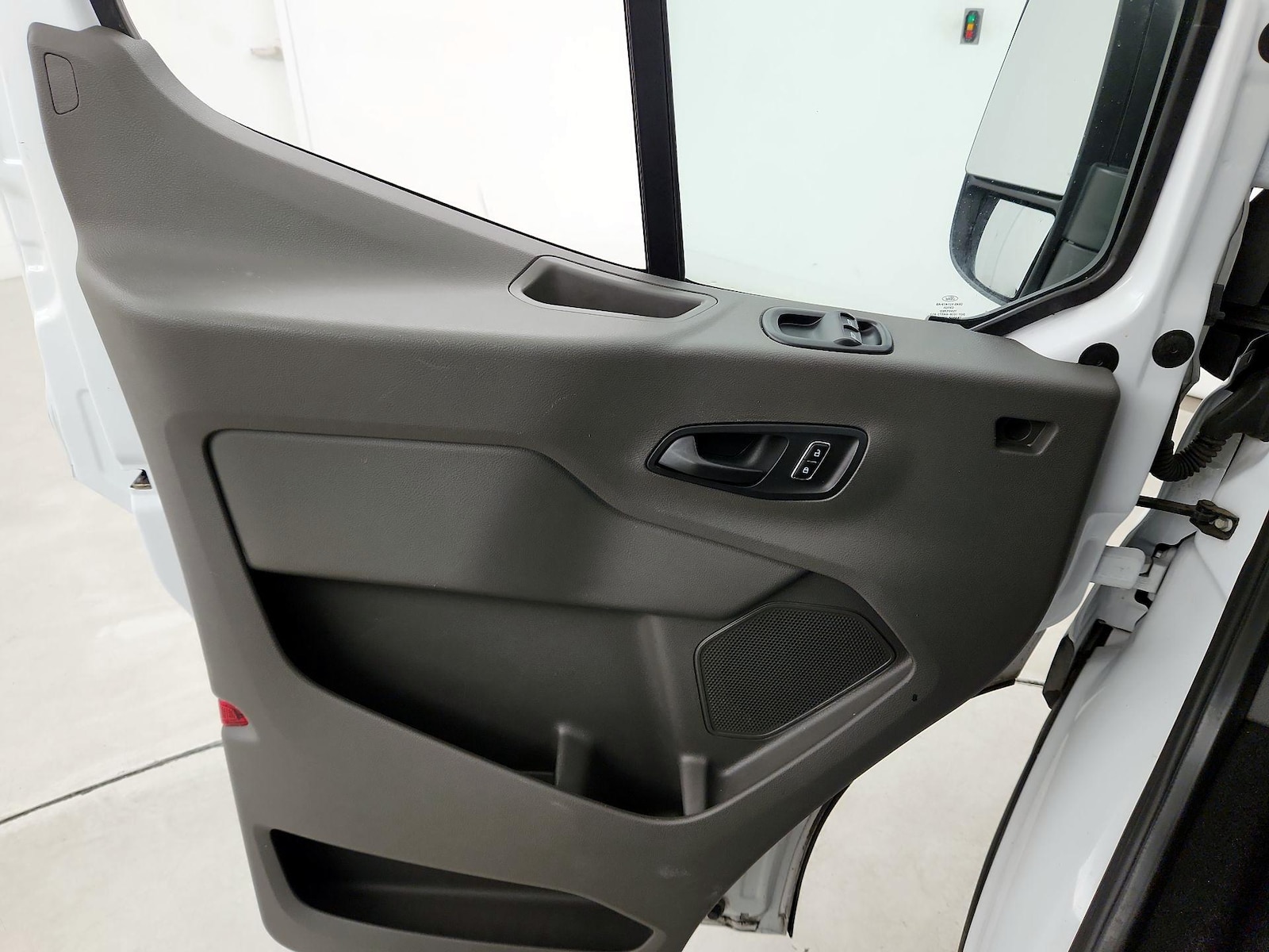 2025 Ford Transit Passenger Van XL - Photo 13