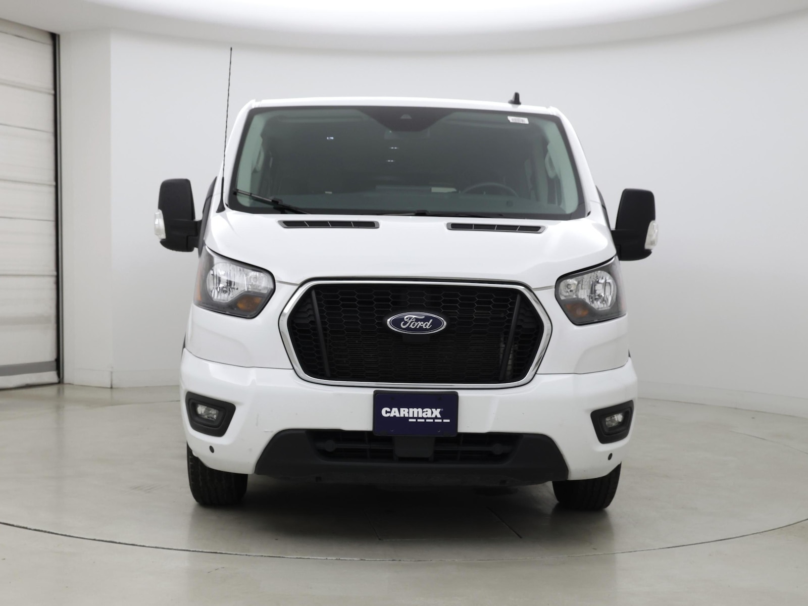 2025 Ford Transit Passenger Van XL - Photo 6