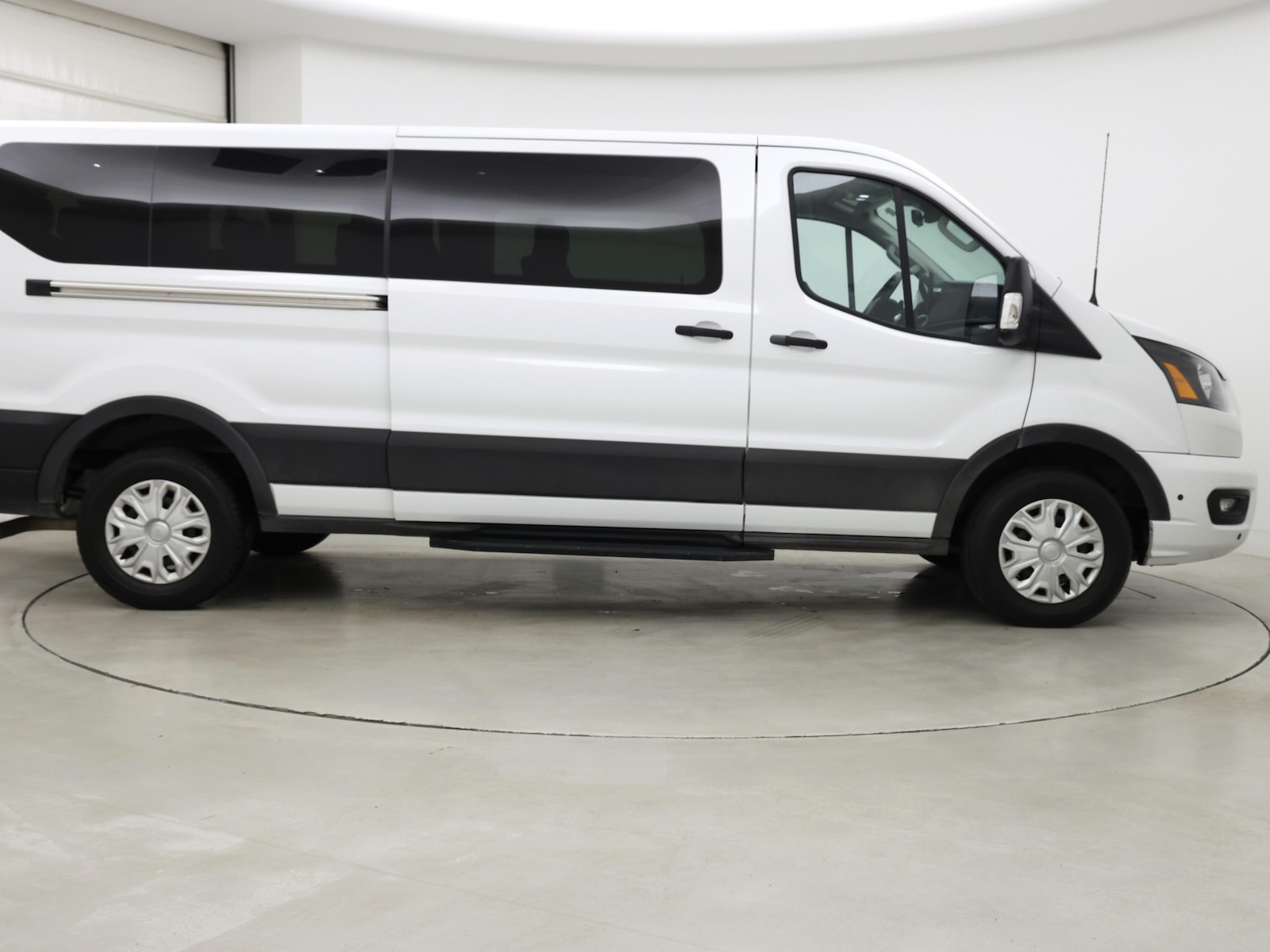 2025 Ford Transit Passenger Van XL - Photo 8