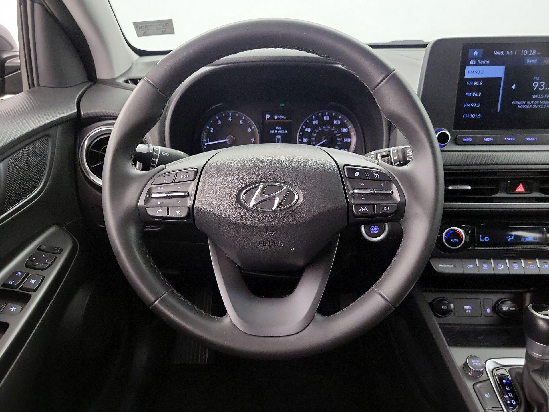 Thumbnail: 2022 Hyundai Kona - 10