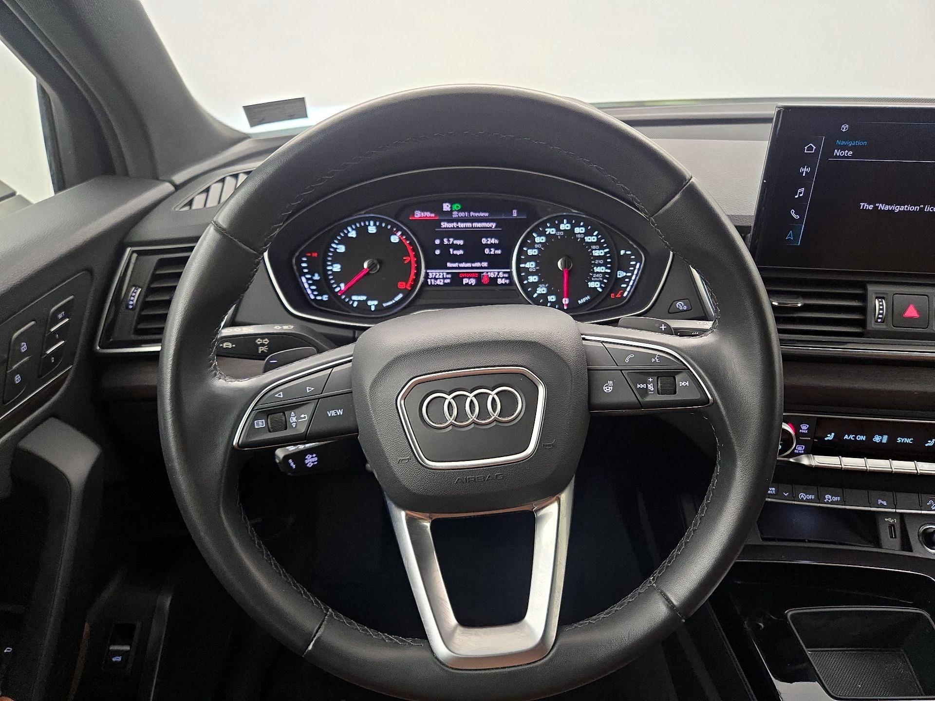 Thumbnail: 2022 Audi Q5 - 10