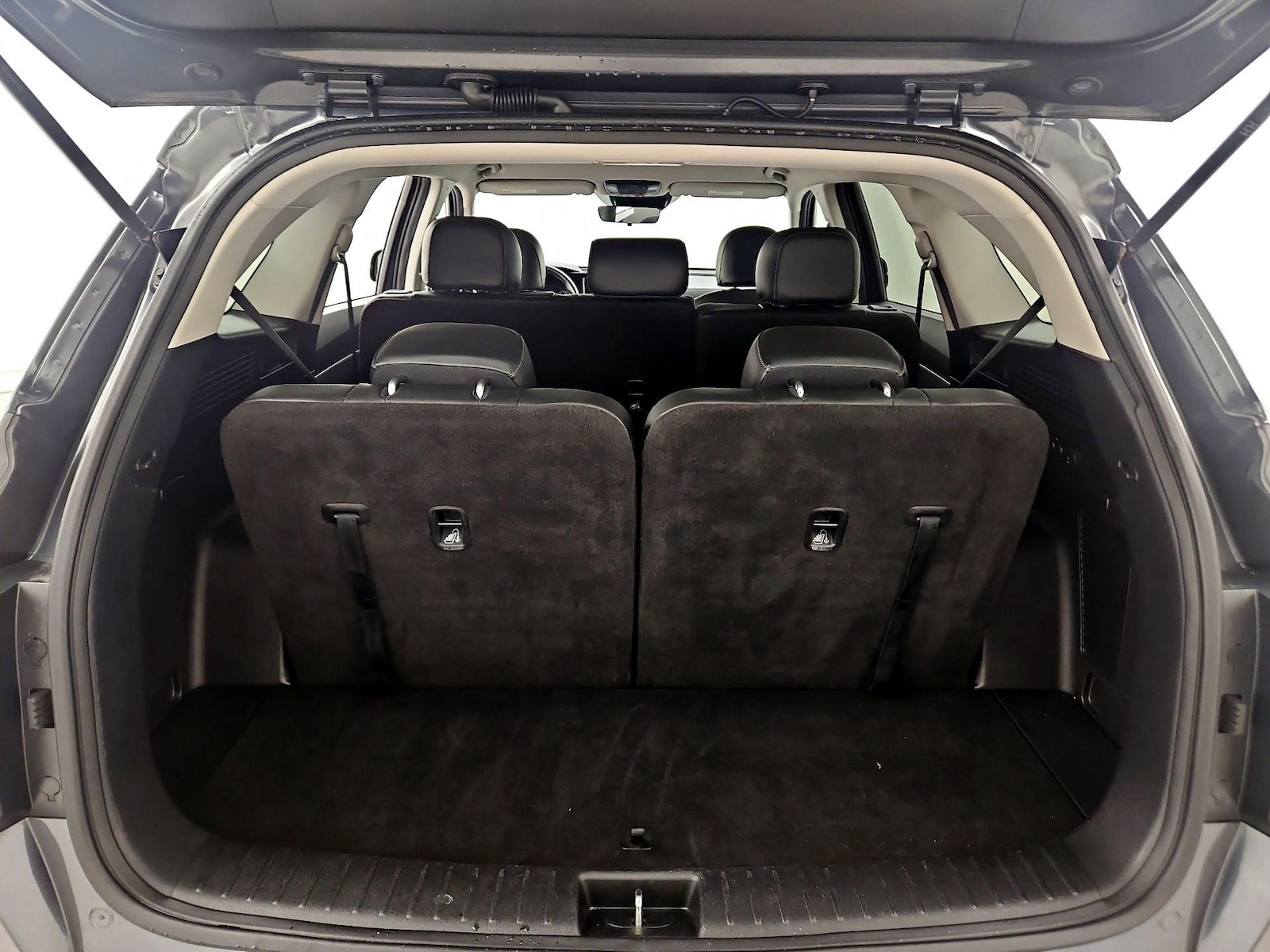 2022 Kia Sorento S - Photo 23