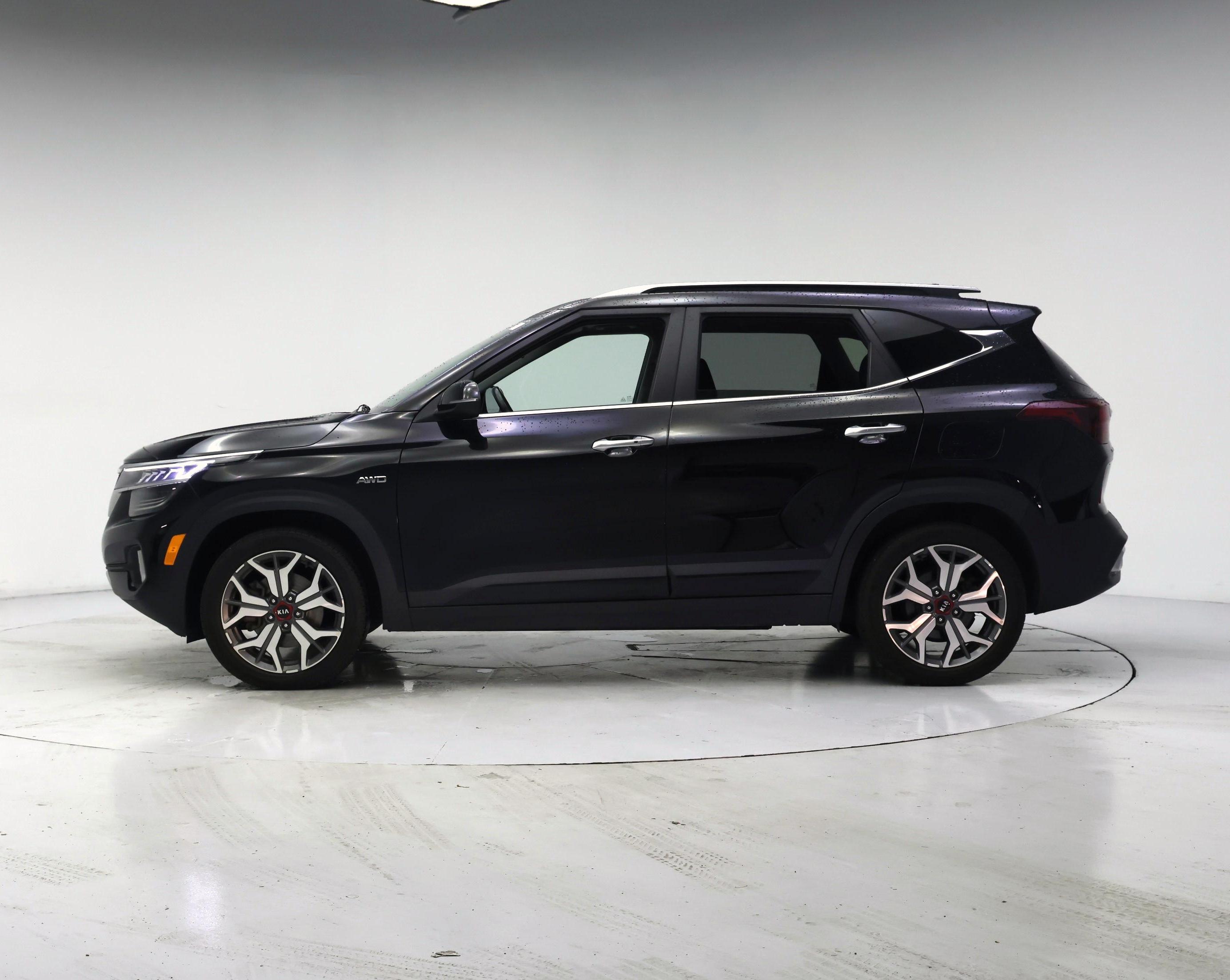 Thumbnail: 2021 Kia Seltos - 3