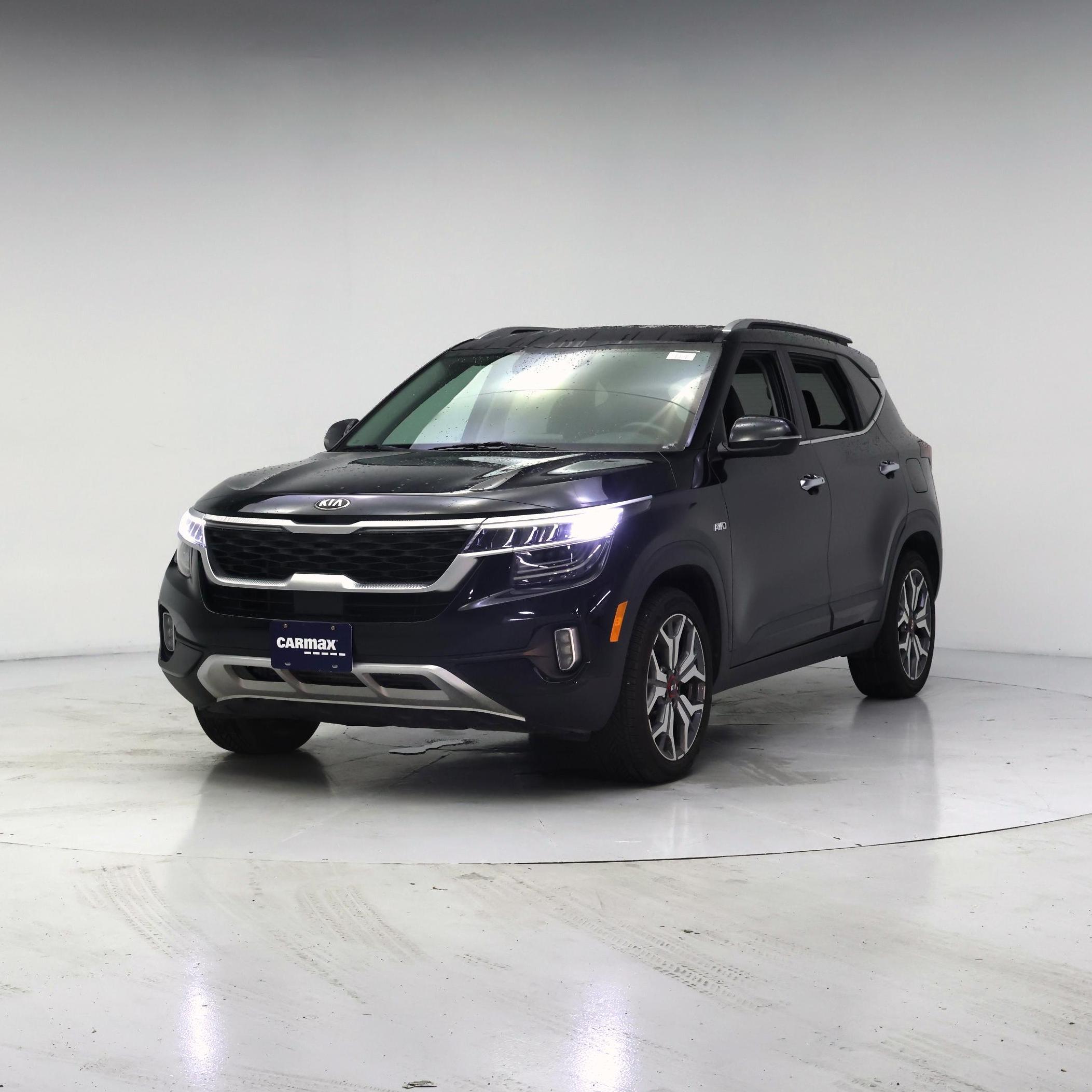 Thumbnail: 2021 Kia Seltos - 4