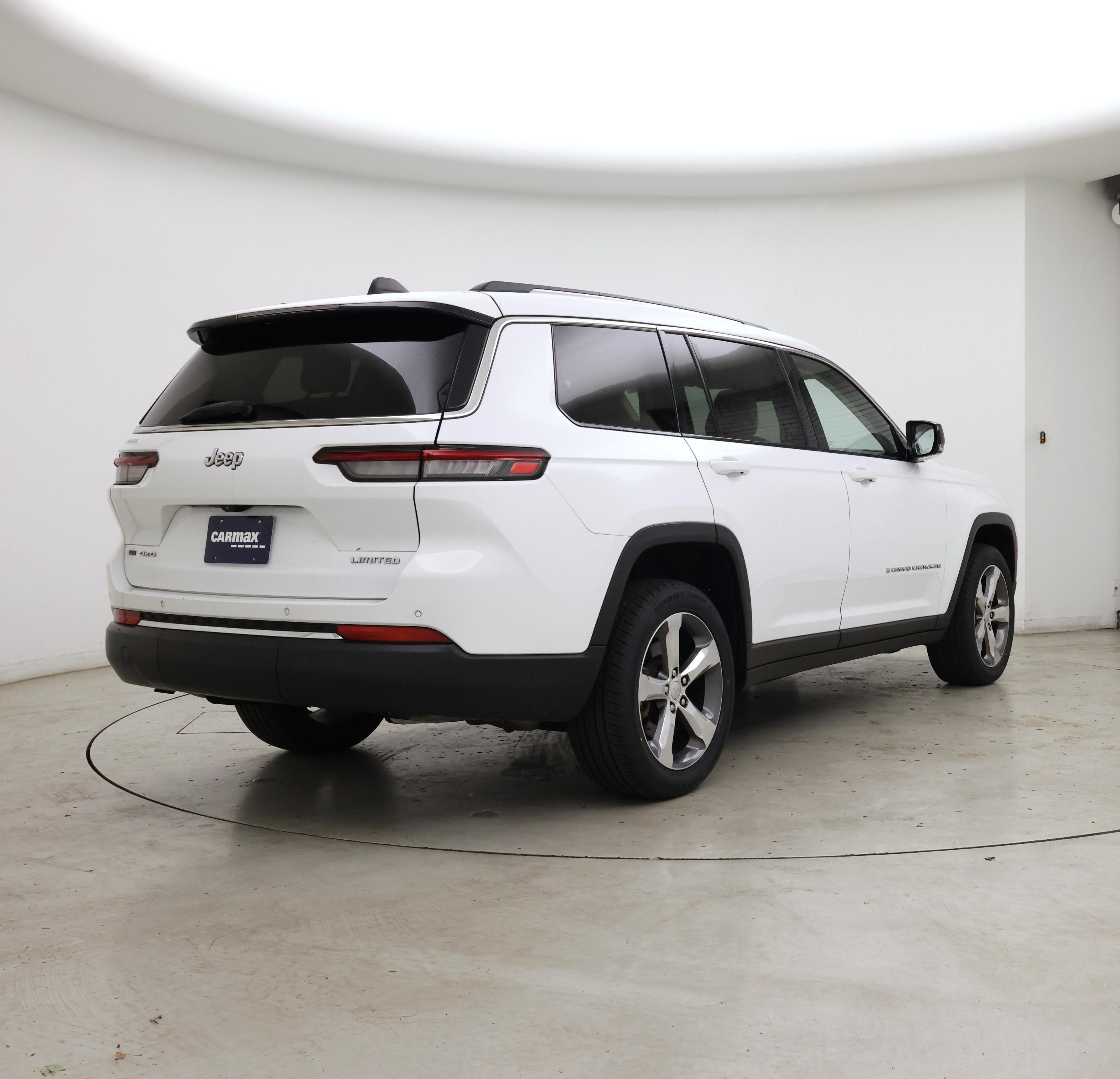 Thumbnail: 2022 Jeep Grand Cherokee L - 8